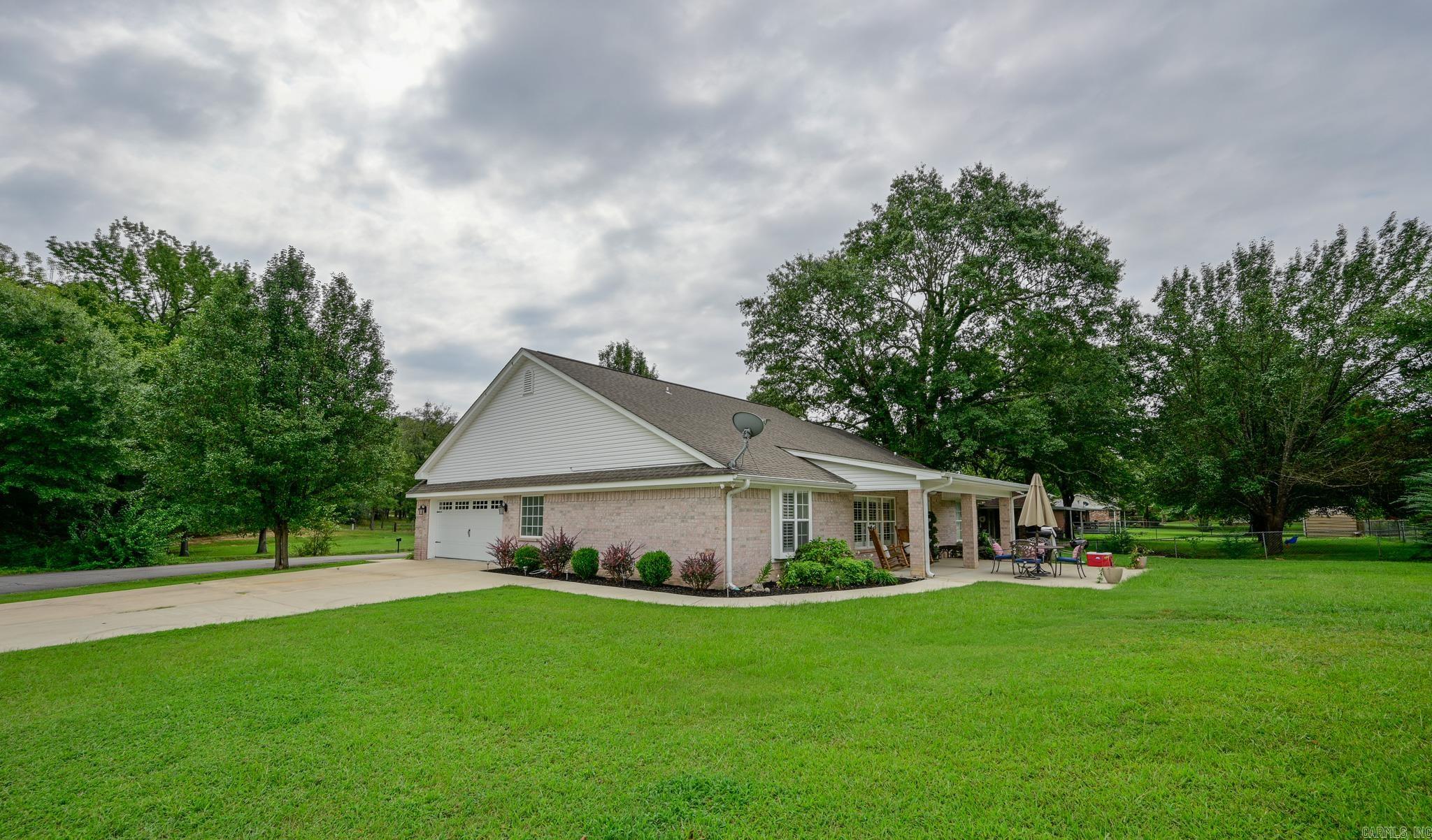 2501  Michelle Drive  Mena, AR