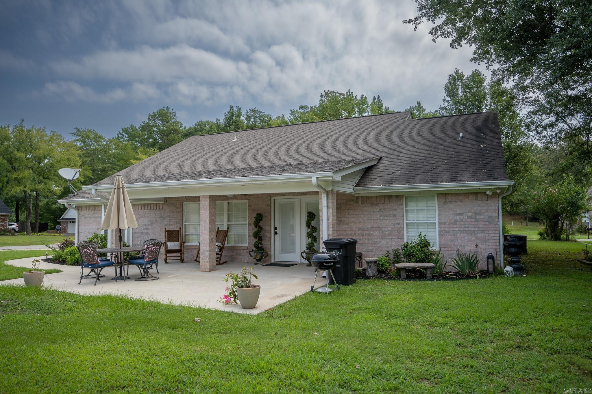 2501  Michelle Drive  Mena, AR