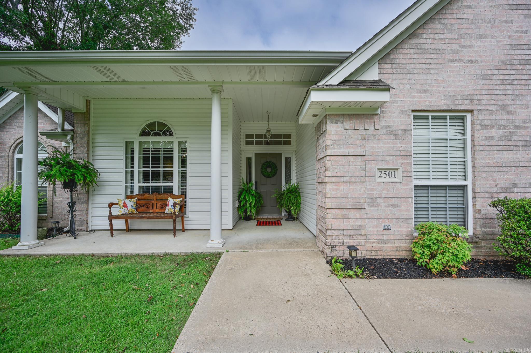 2501  Michelle Drive  Mena, AR
