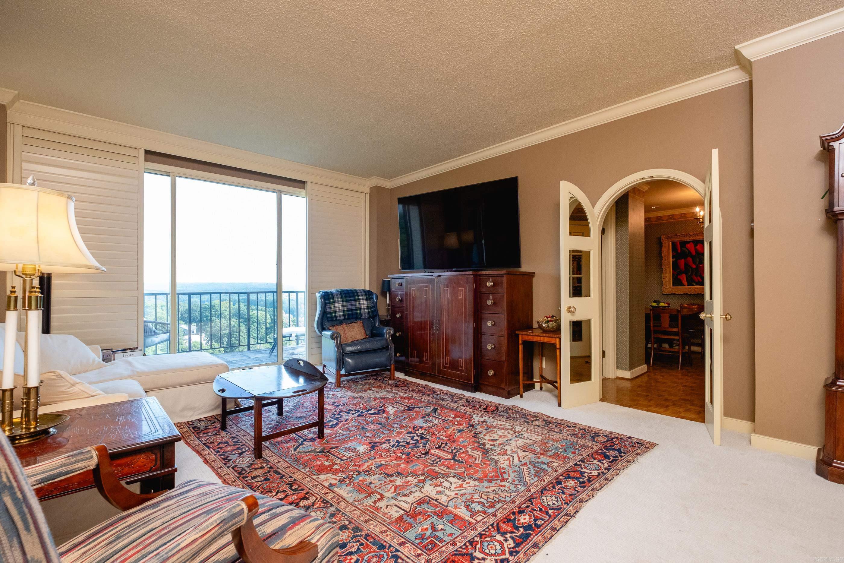 1  Treetops #1101 & 1103  Little Rock, AR