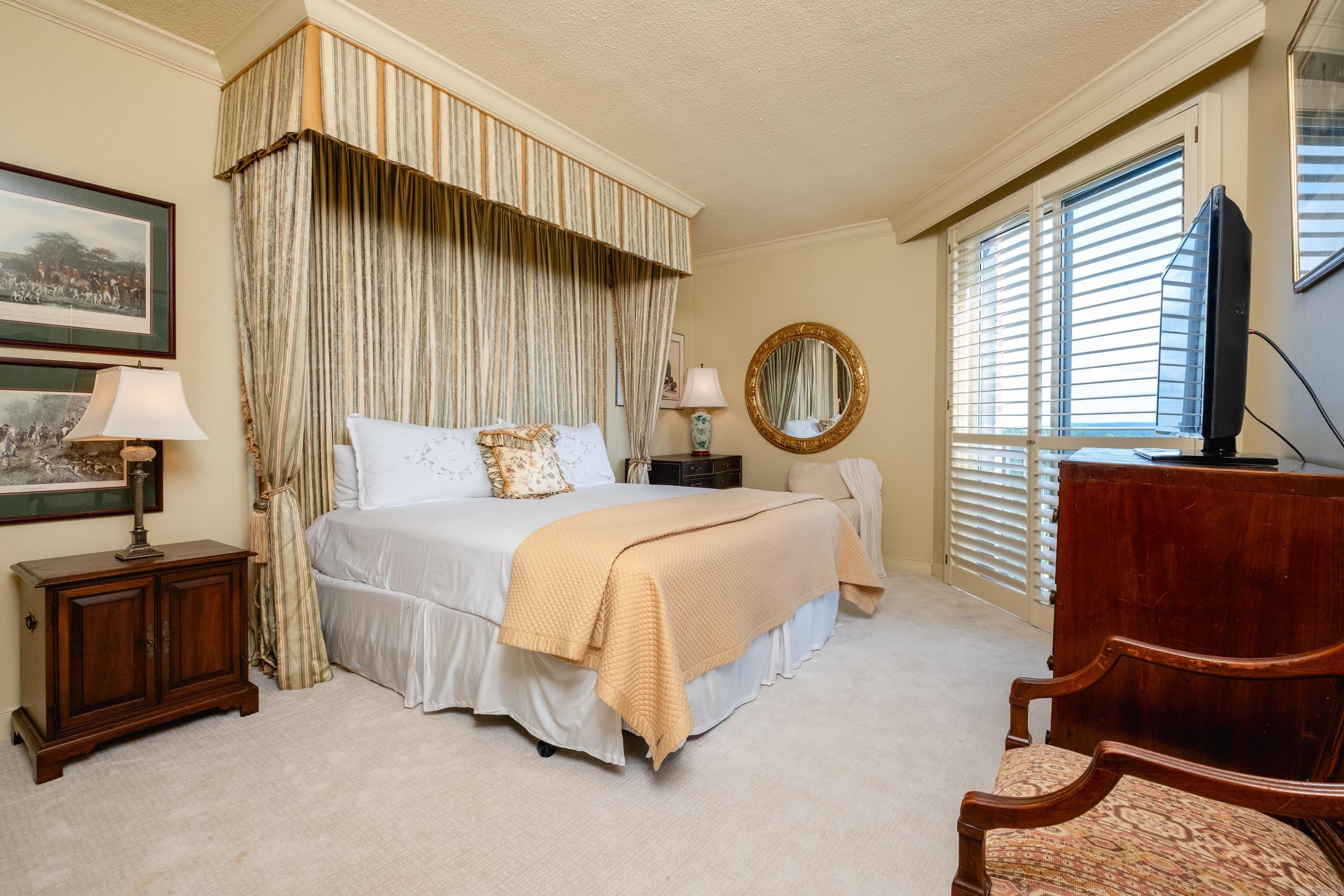 1  Treetops #1101 & 1103  Little Rock, AR