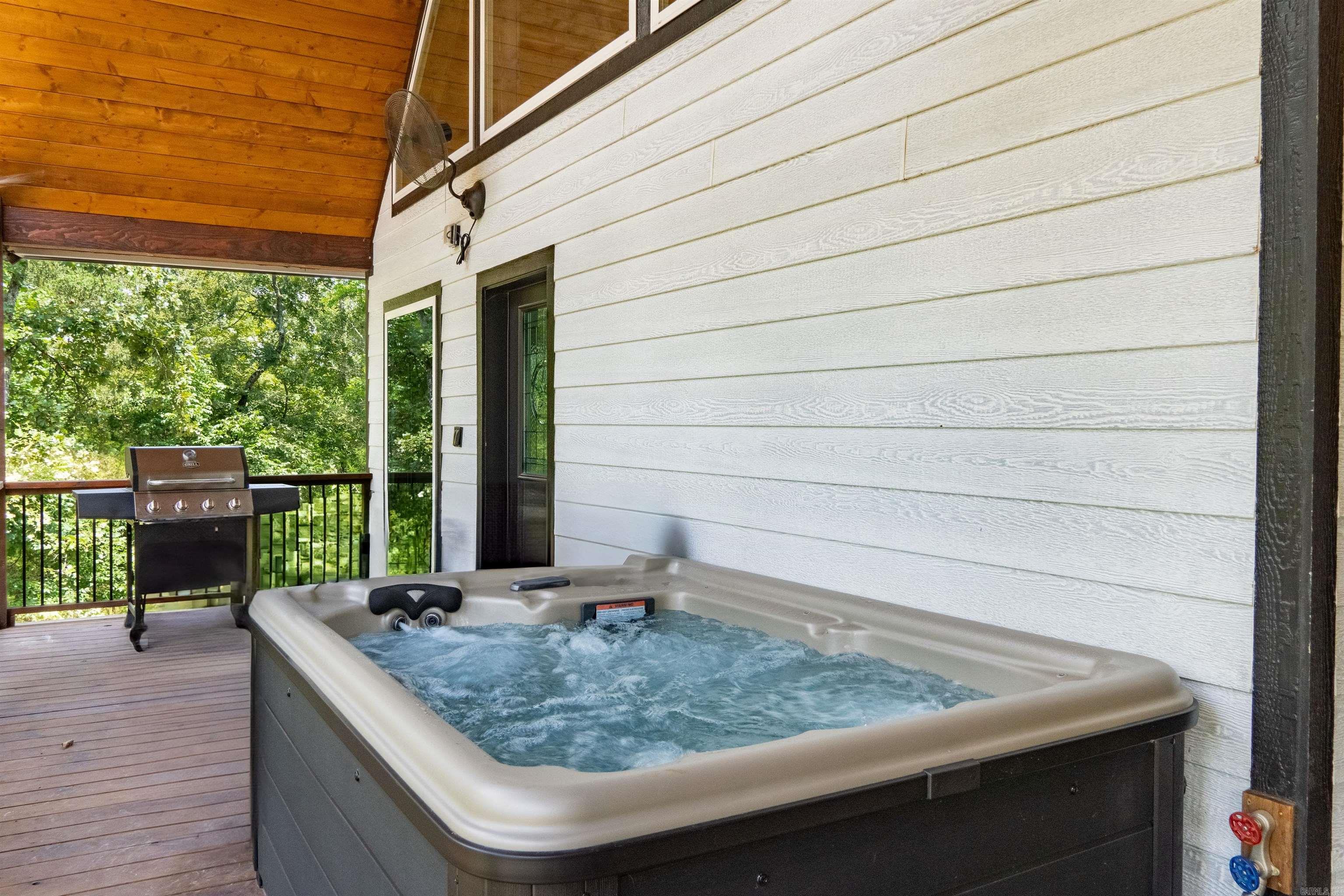 862  Hickory Post  Hochatown, OK