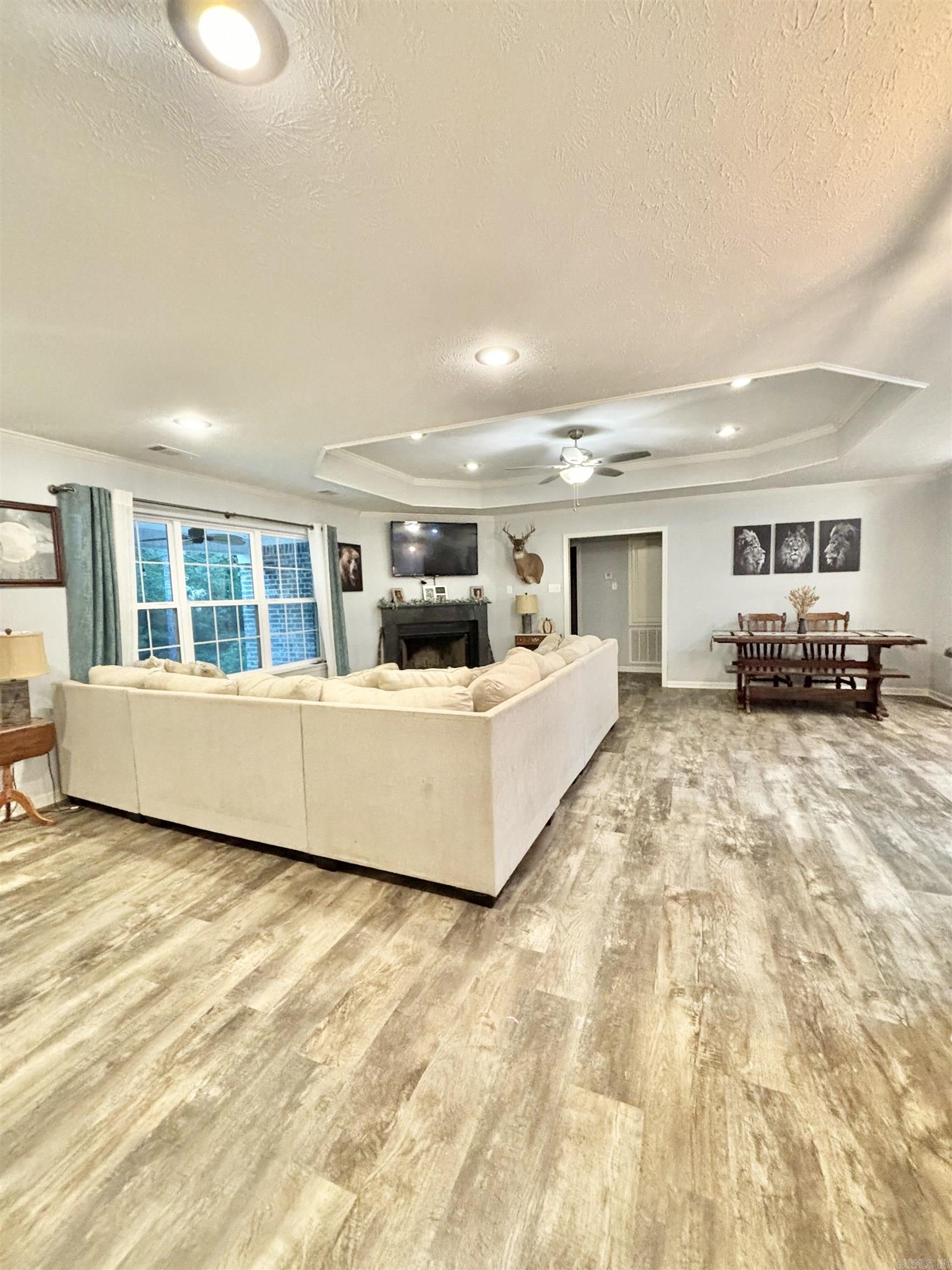 265 Pleasant Oaks Loop El Paso, AR 72045
