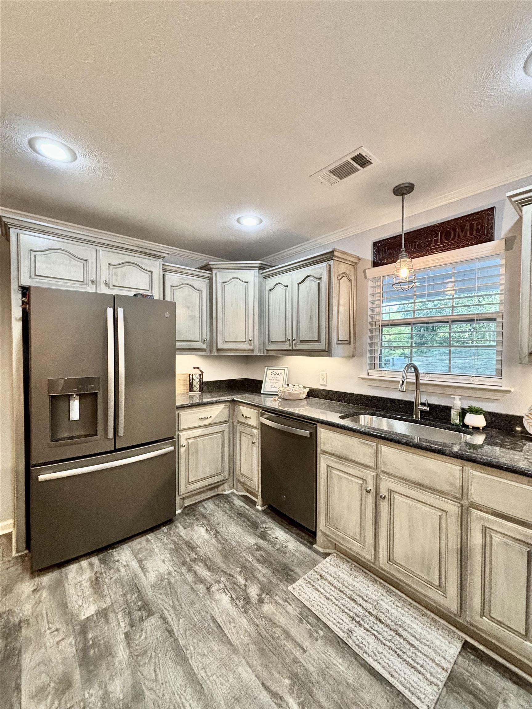 265 Pleasant Oaks Loop El Paso, AR 72045