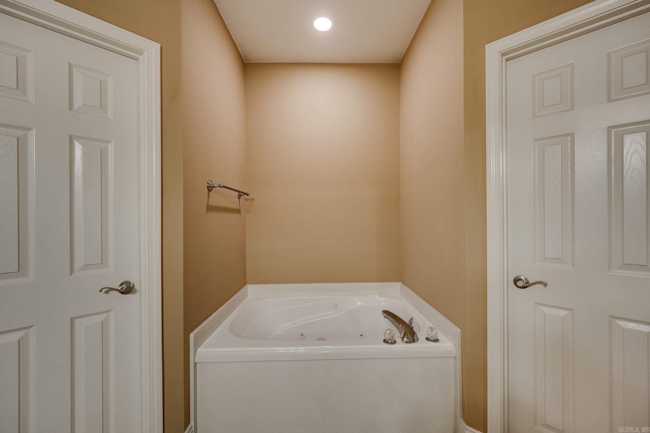 1430  Norbert  Conway, AR