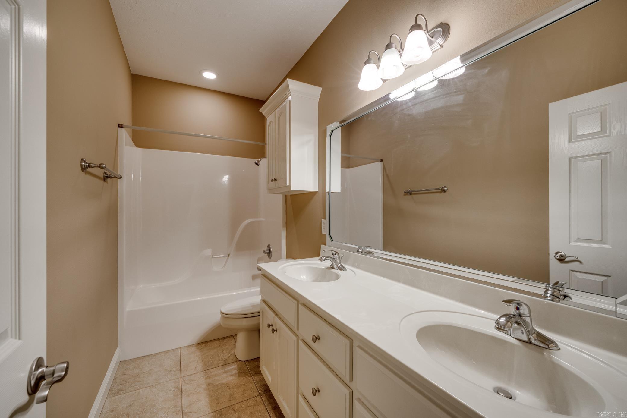 1430  Norbert  Conway, AR