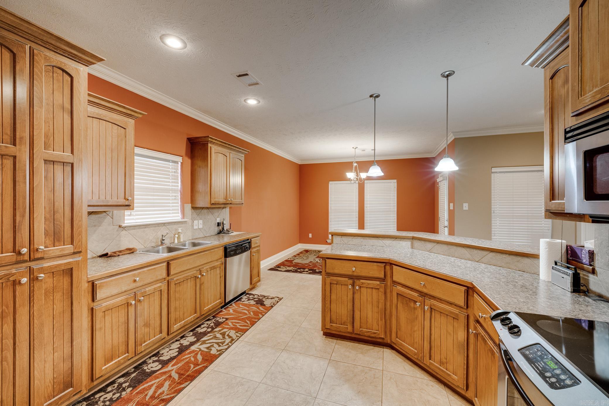 1430  Norbert  Conway, AR