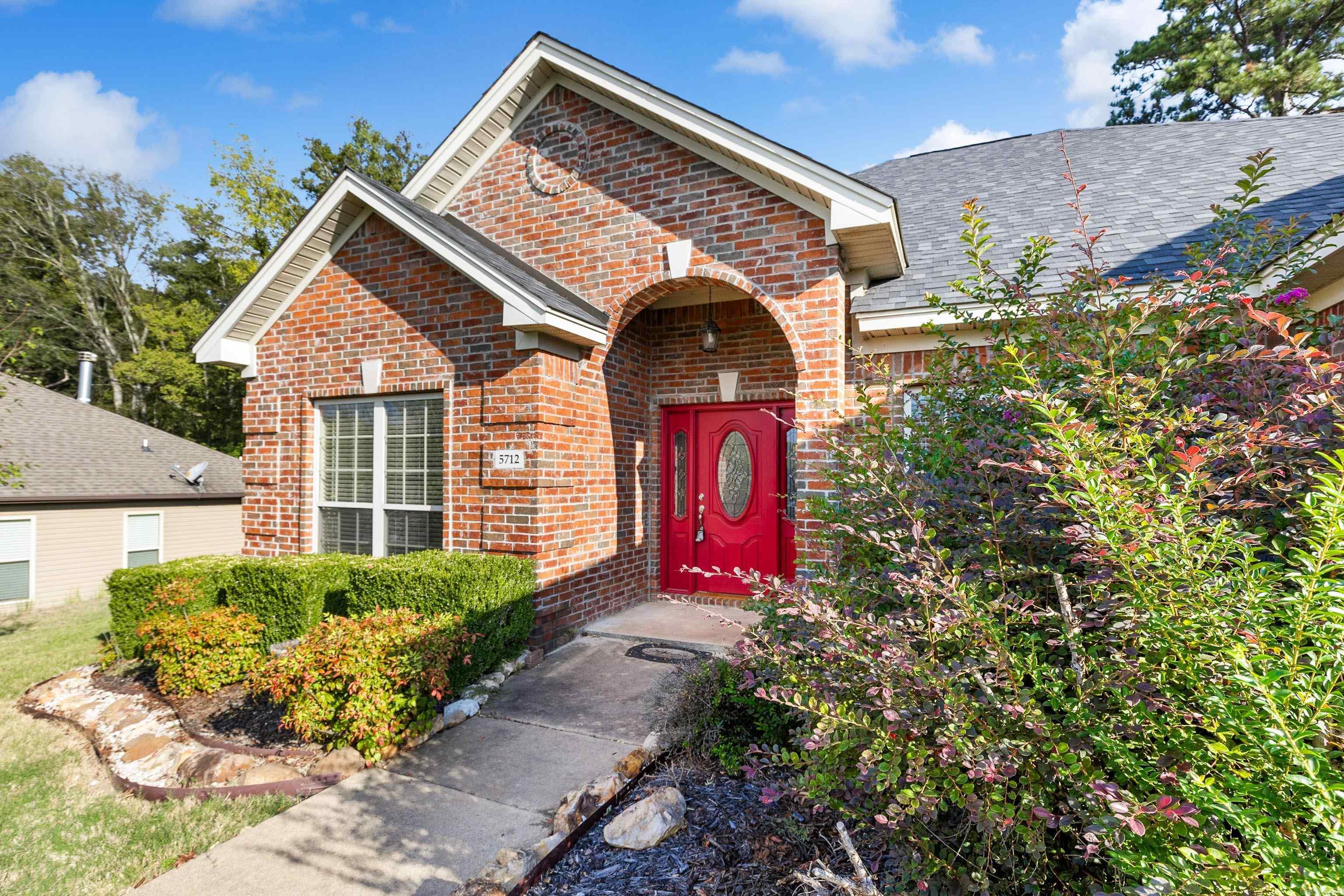 5712  Heritage Heights  Benton, AR