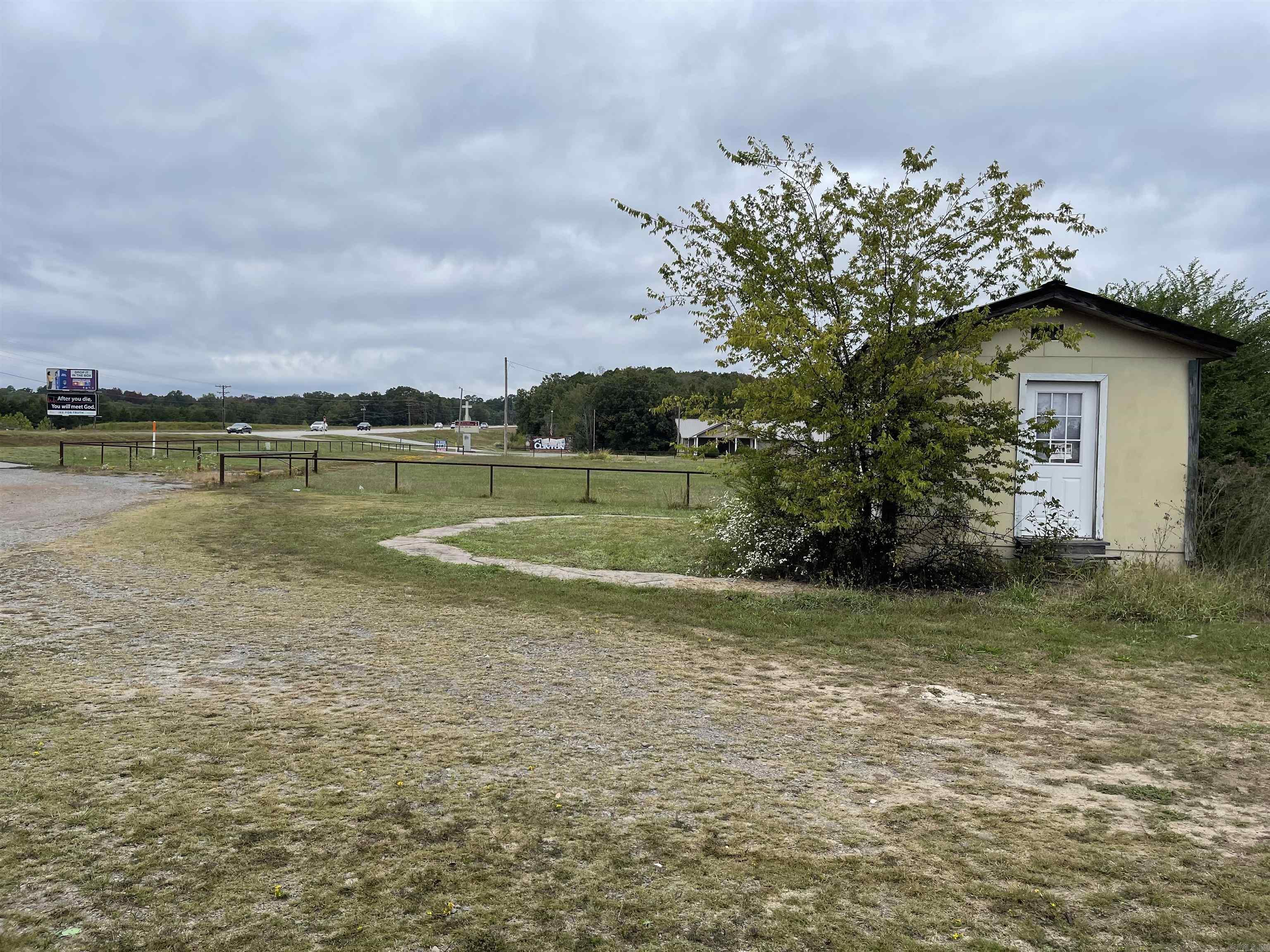 4263 Hwy 65 S  Clinton, AR