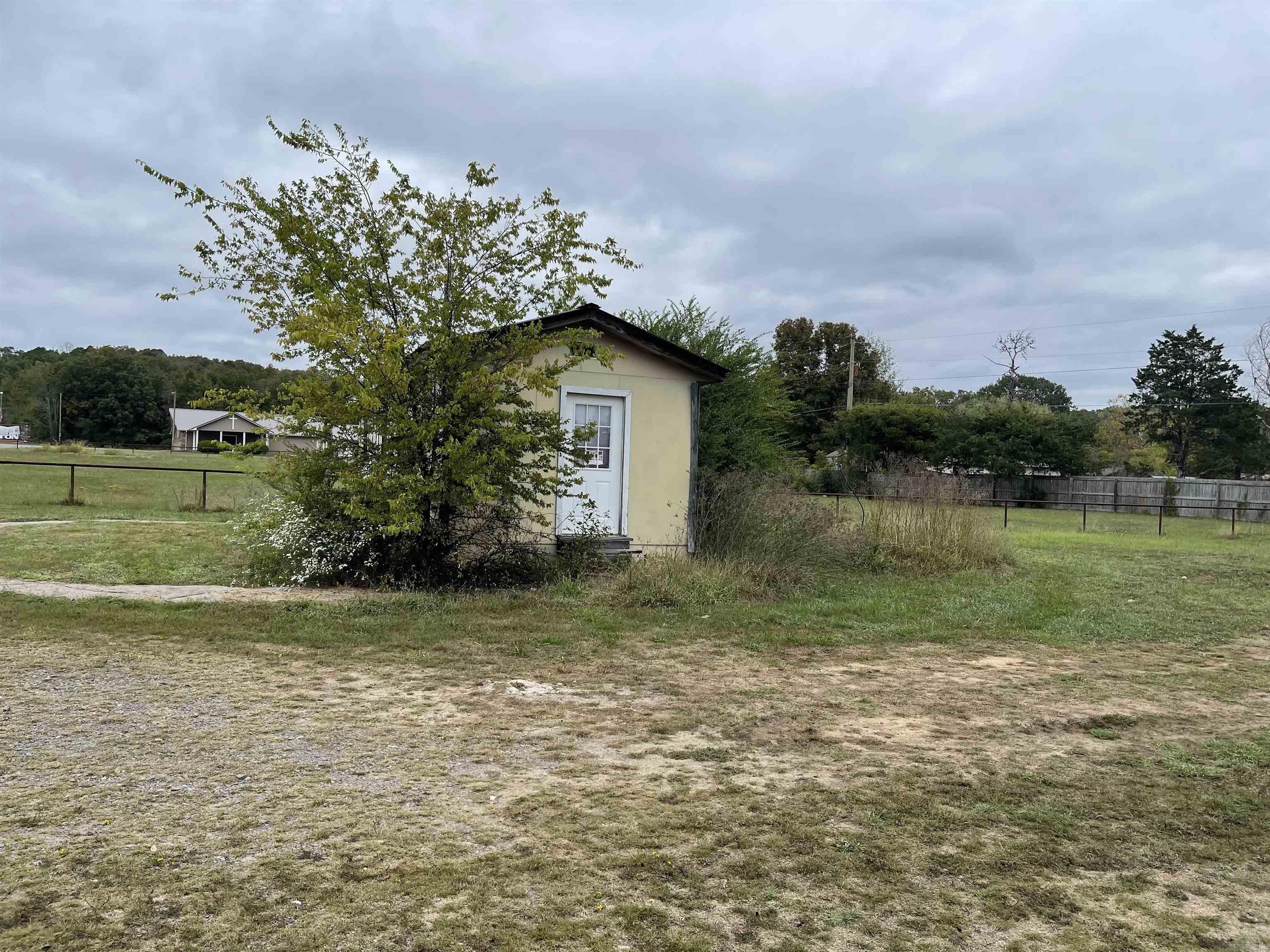 4263 Hwy 65 S  Clinton, AR
