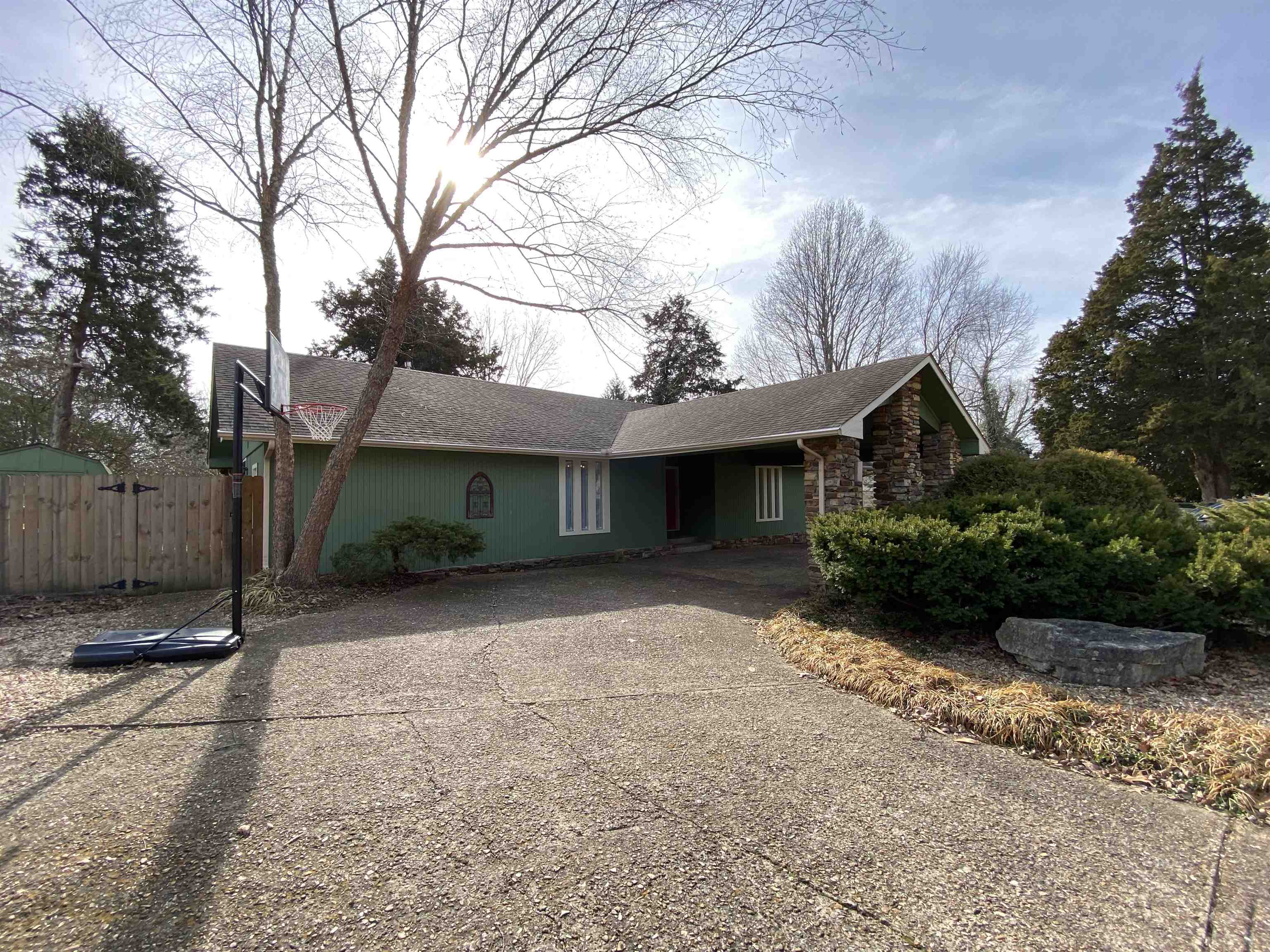 1412 S Kingswood Way  Mountain Home, AR