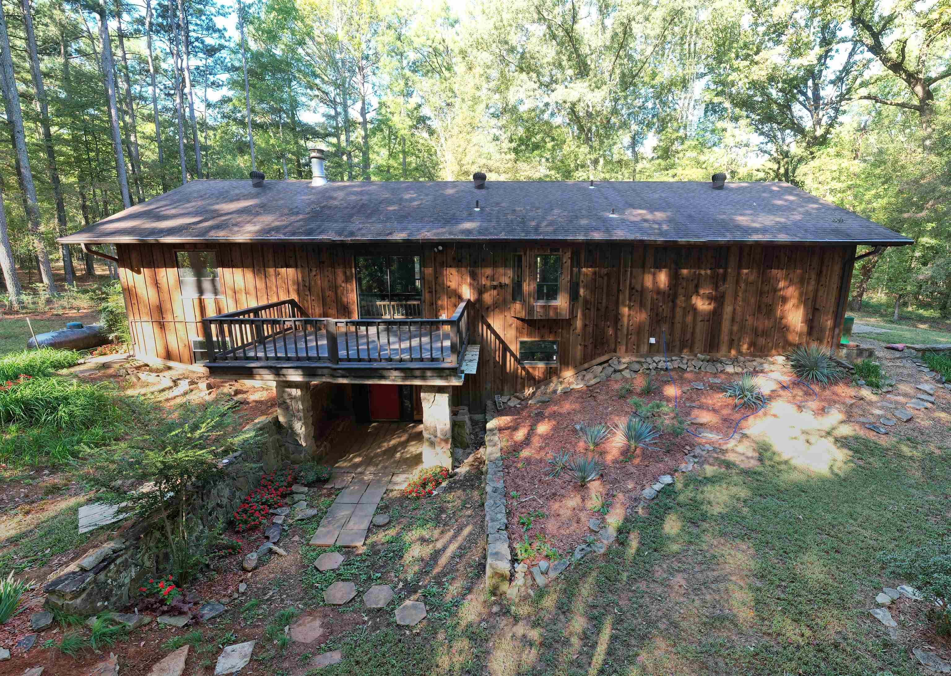 165  Sunset Country Lane  Lonoke, AR