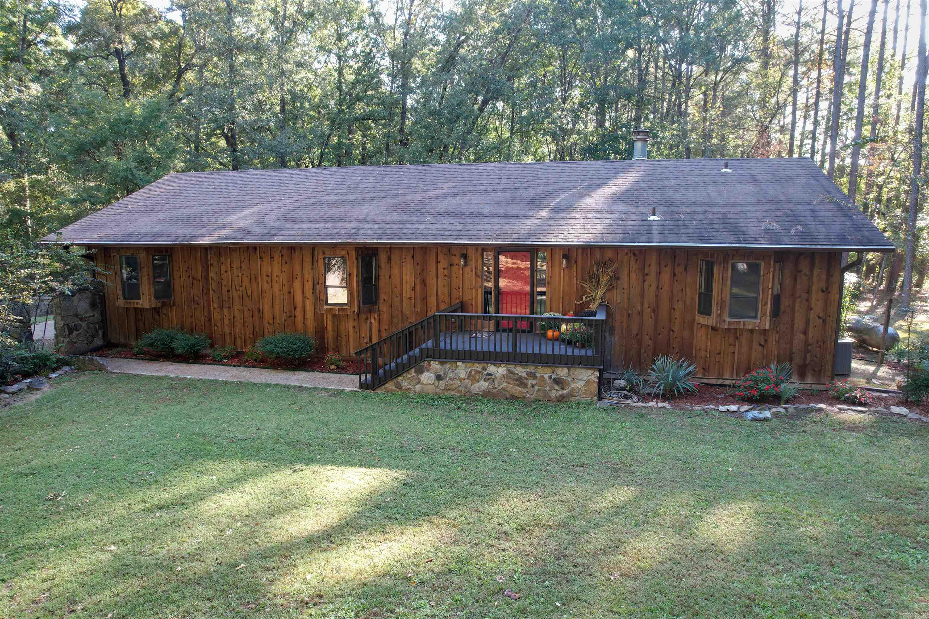 165  Sunset Country Lane  Lonoke, AR