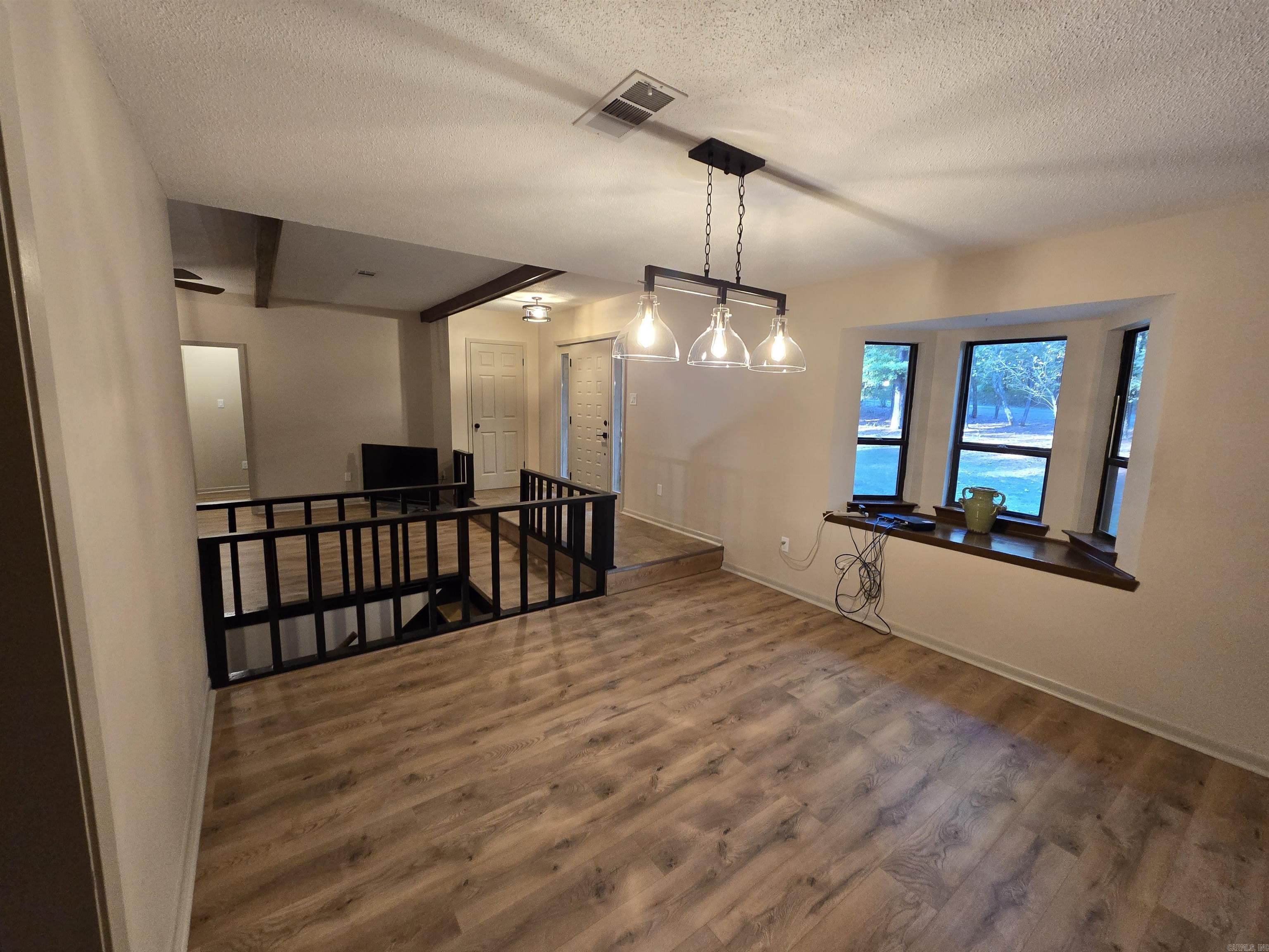 165  Sunset Country Lane  Lonoke, AR