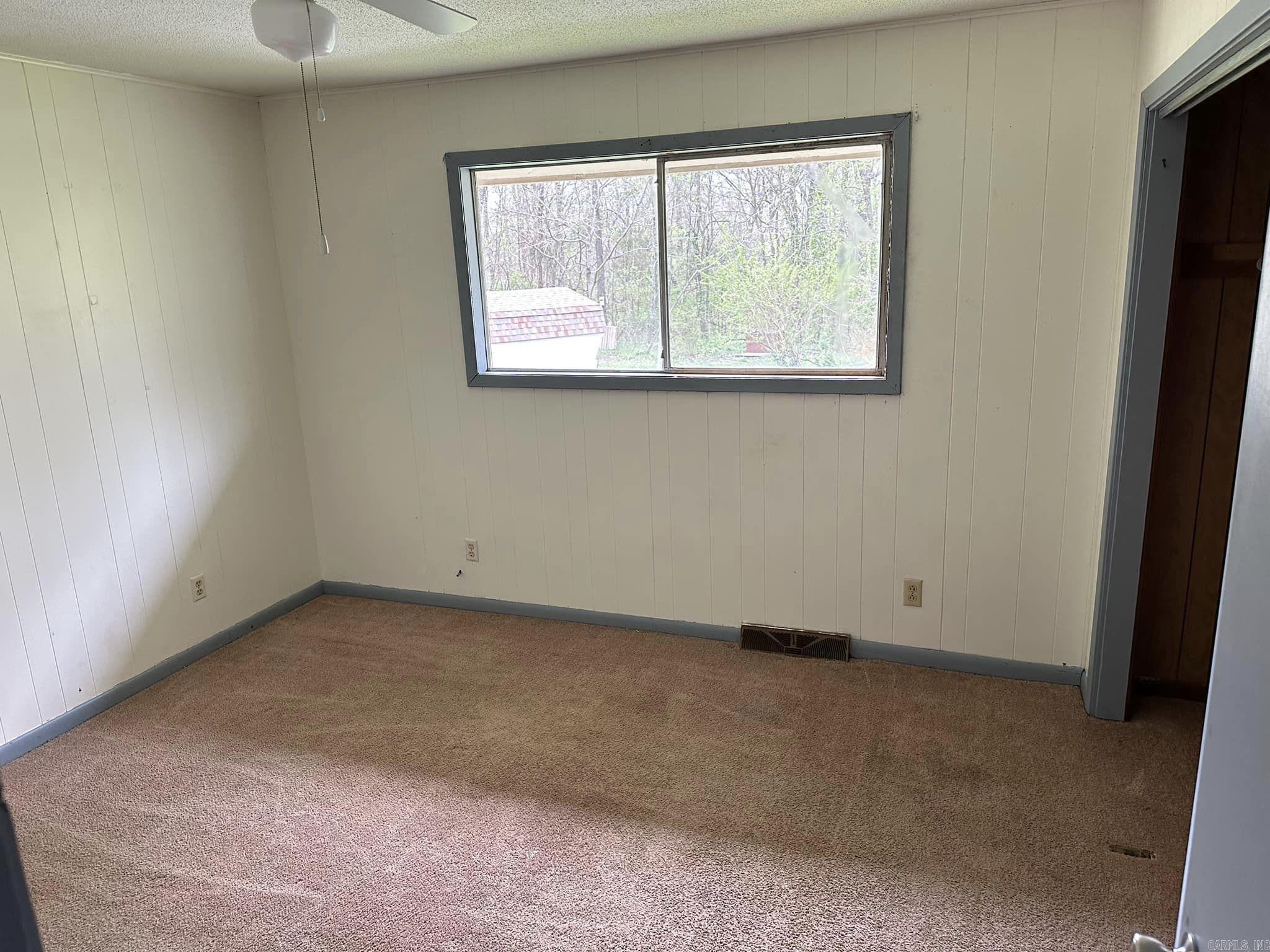 130  Hiawatha Drive  Cherokee Village, AR