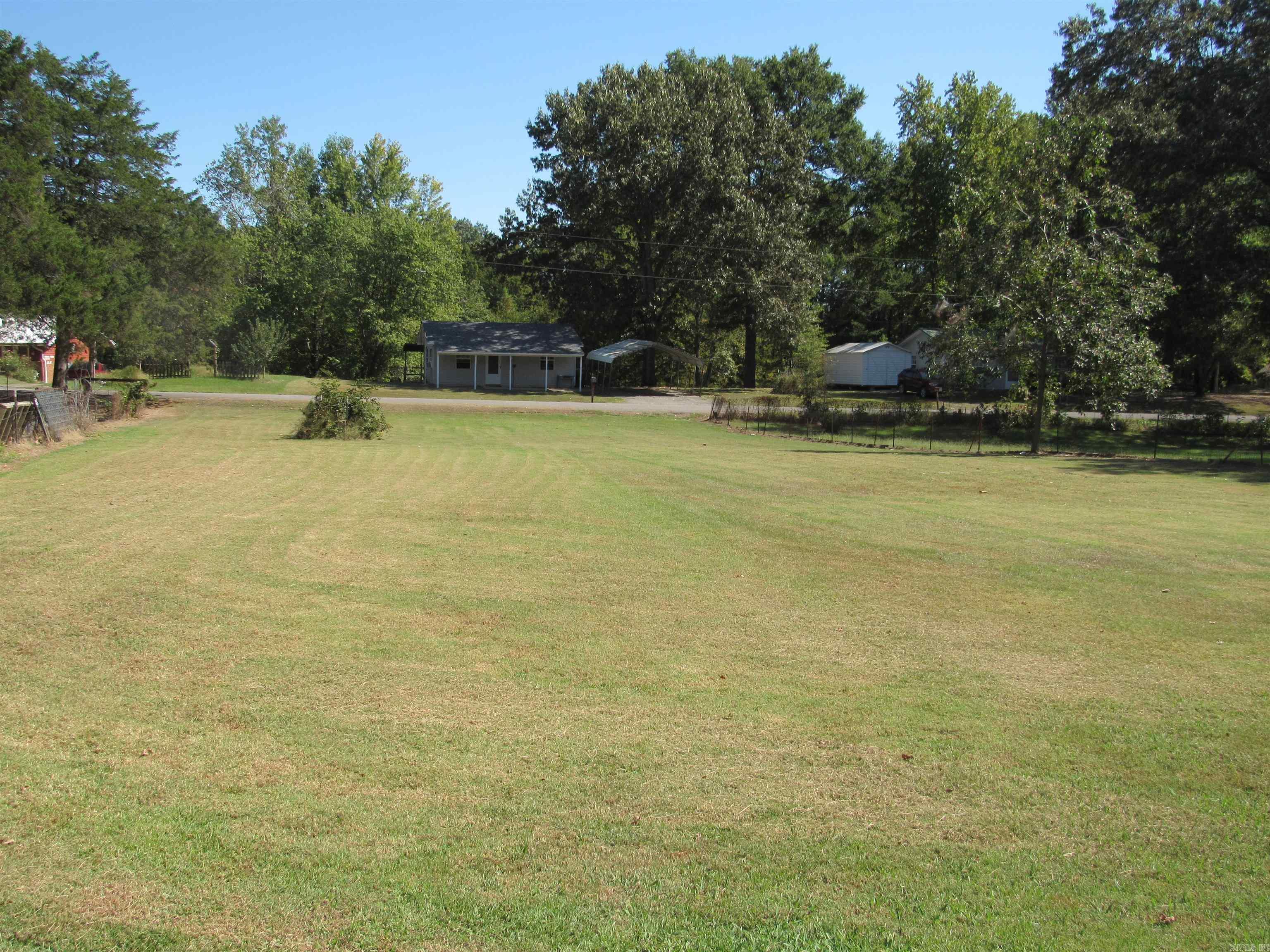 235  LUCKY LANDING  Atkins, AR