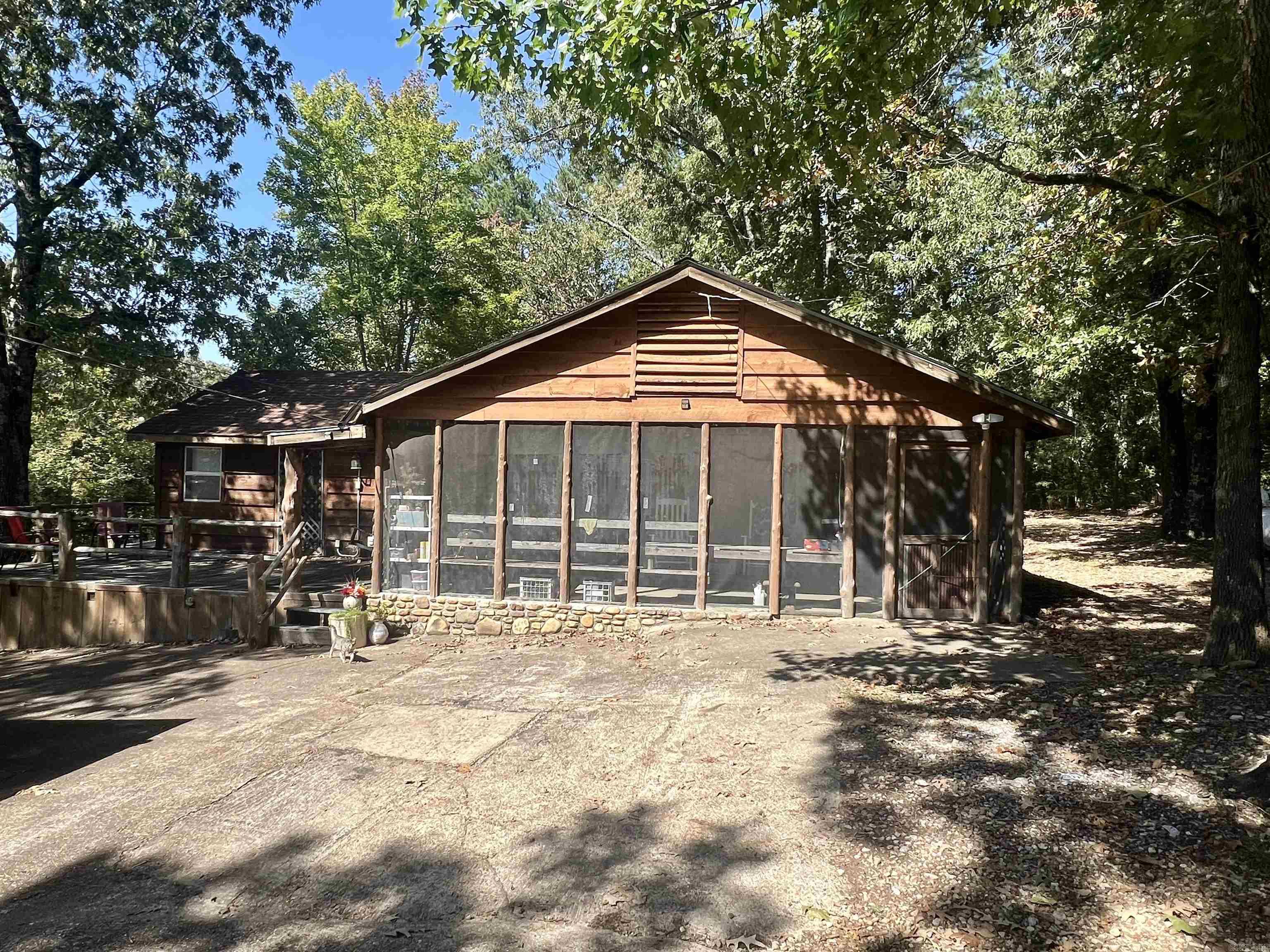 7388  Hwy 87  Mountain View, AR