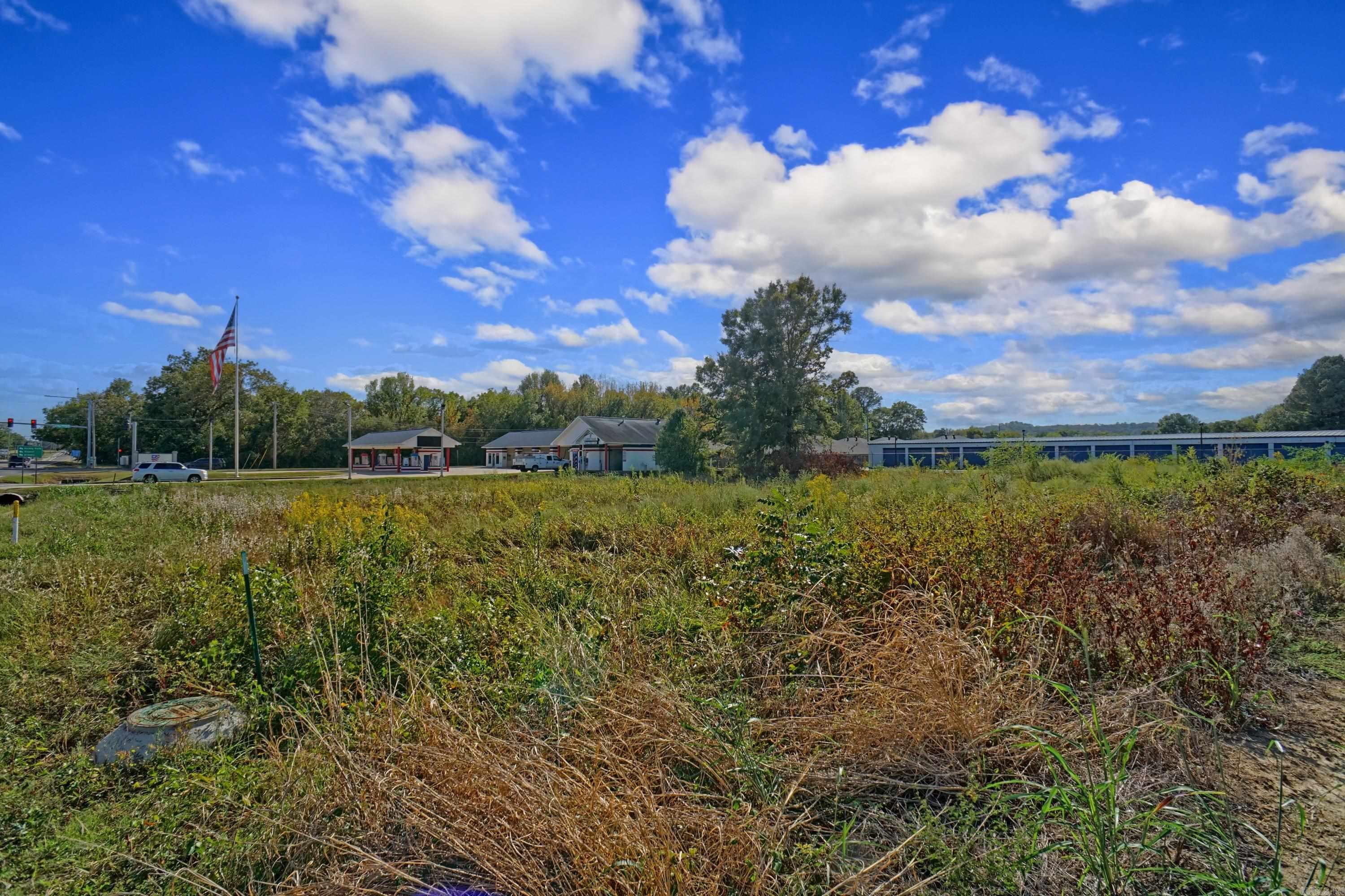Lot 2  Knoxville  Russellville, AR