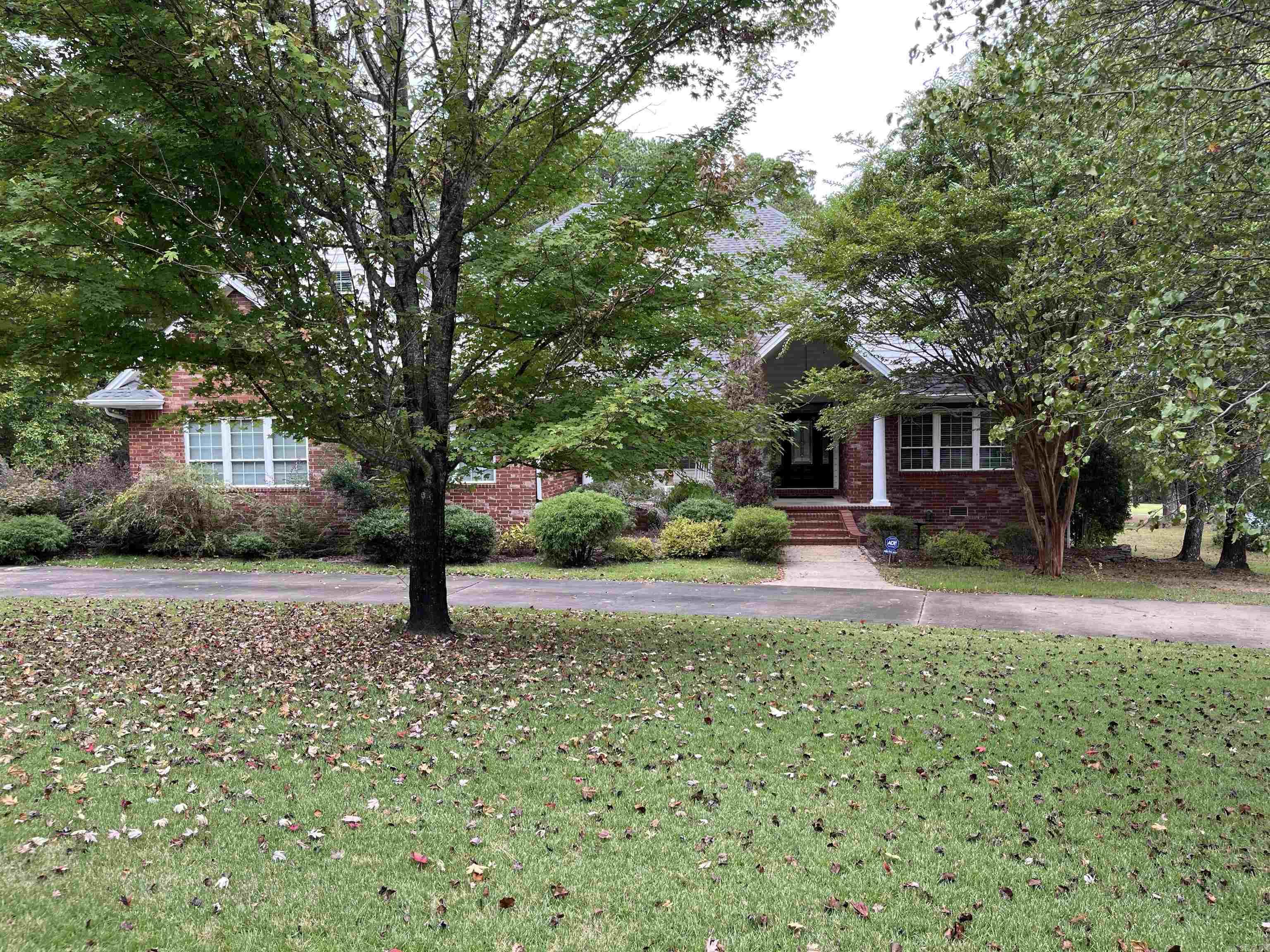 130  Fairway  Fairfield Bay, AR