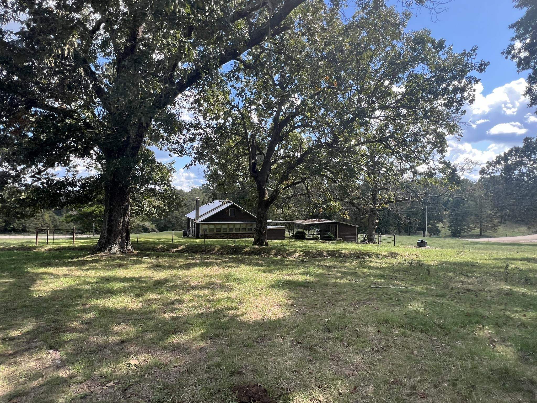 131  Sunset Hill  Mammoth Spring, AR