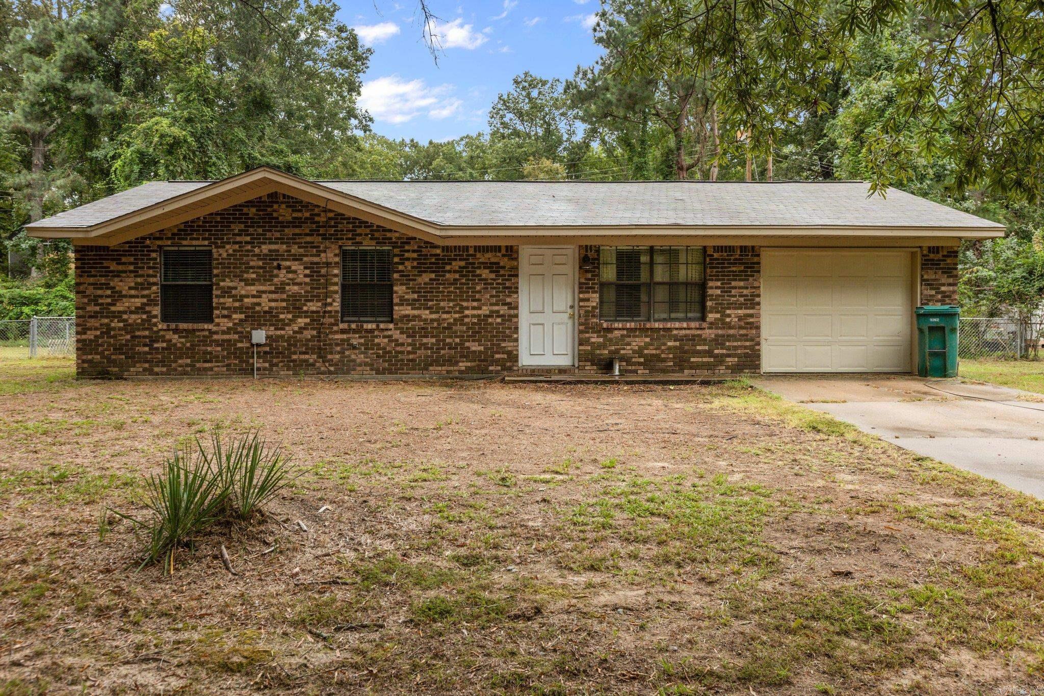 204 Whitefield Drive  White Hall, AR