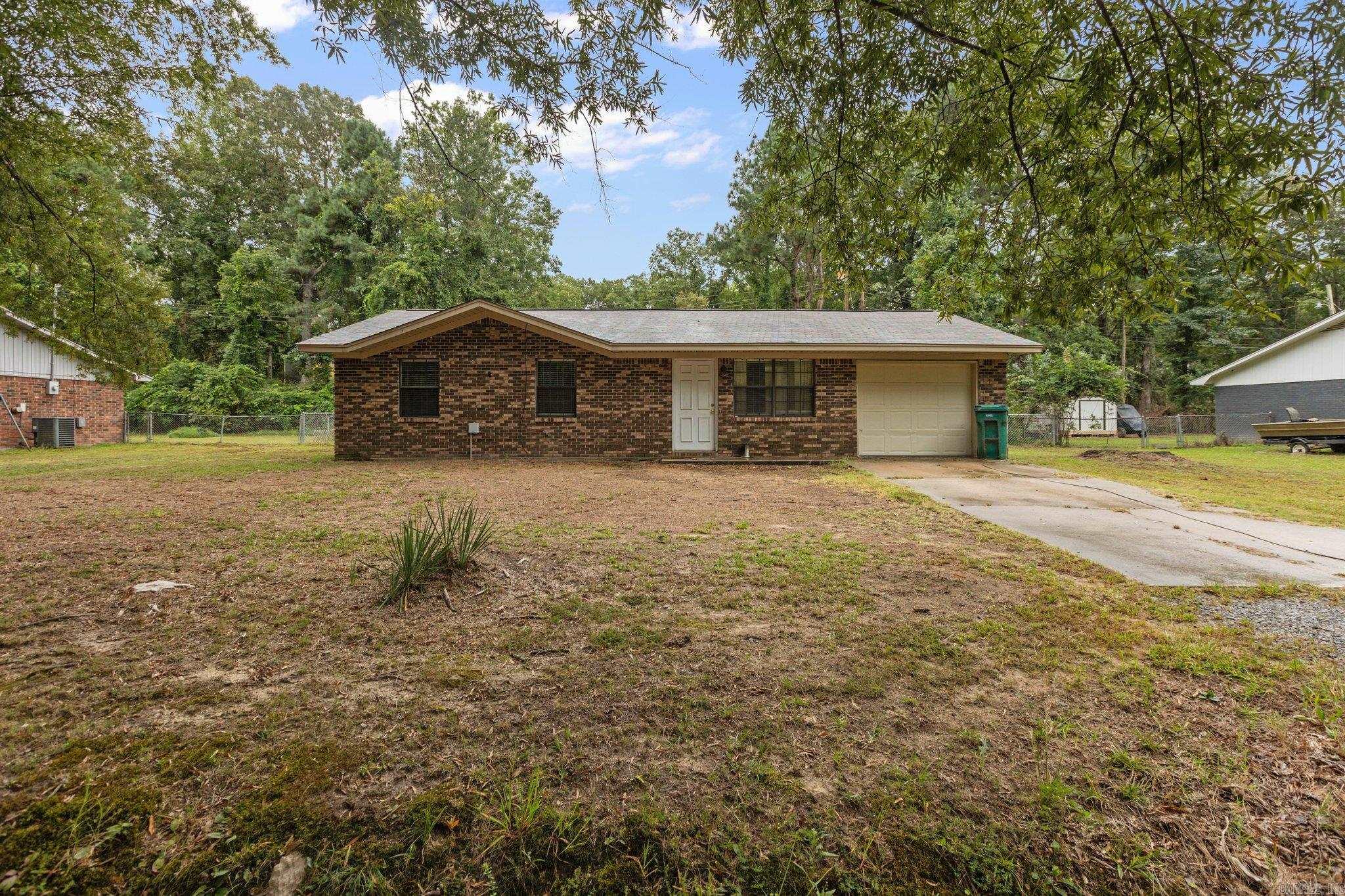204 Whitefield Drive  White Hall, AR