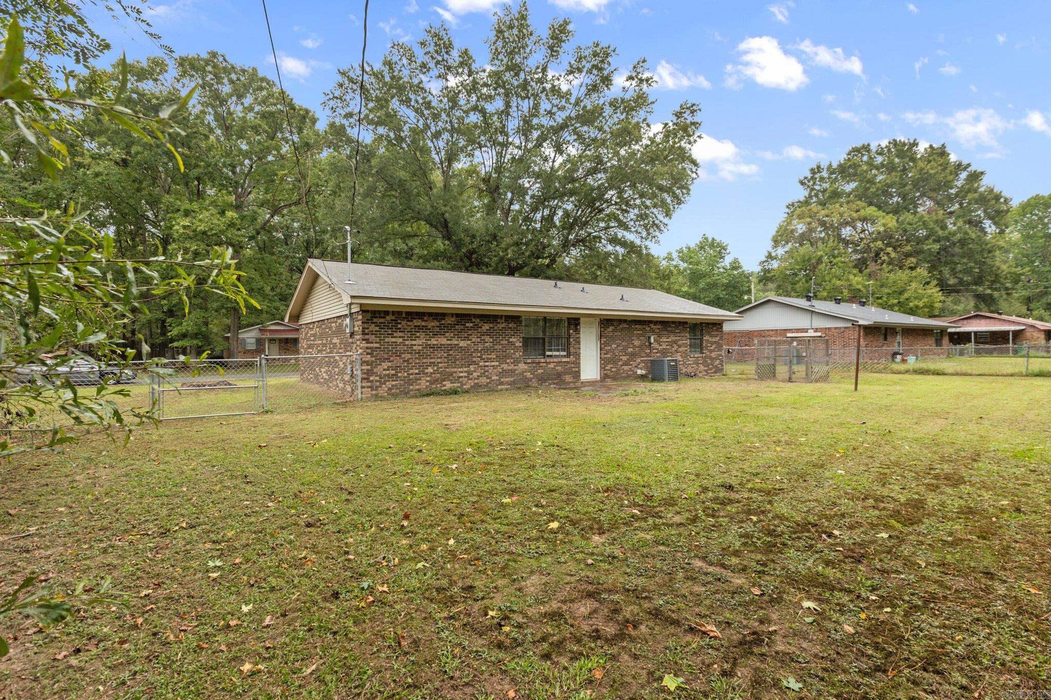 204 Whitefield Drive  White Hall, AR