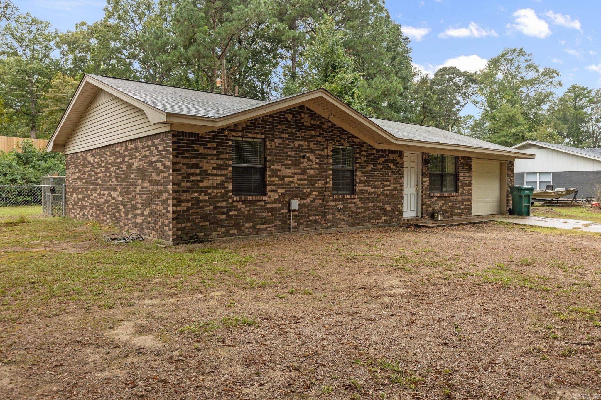 204 Whitefield Drive  White Hall, AR
