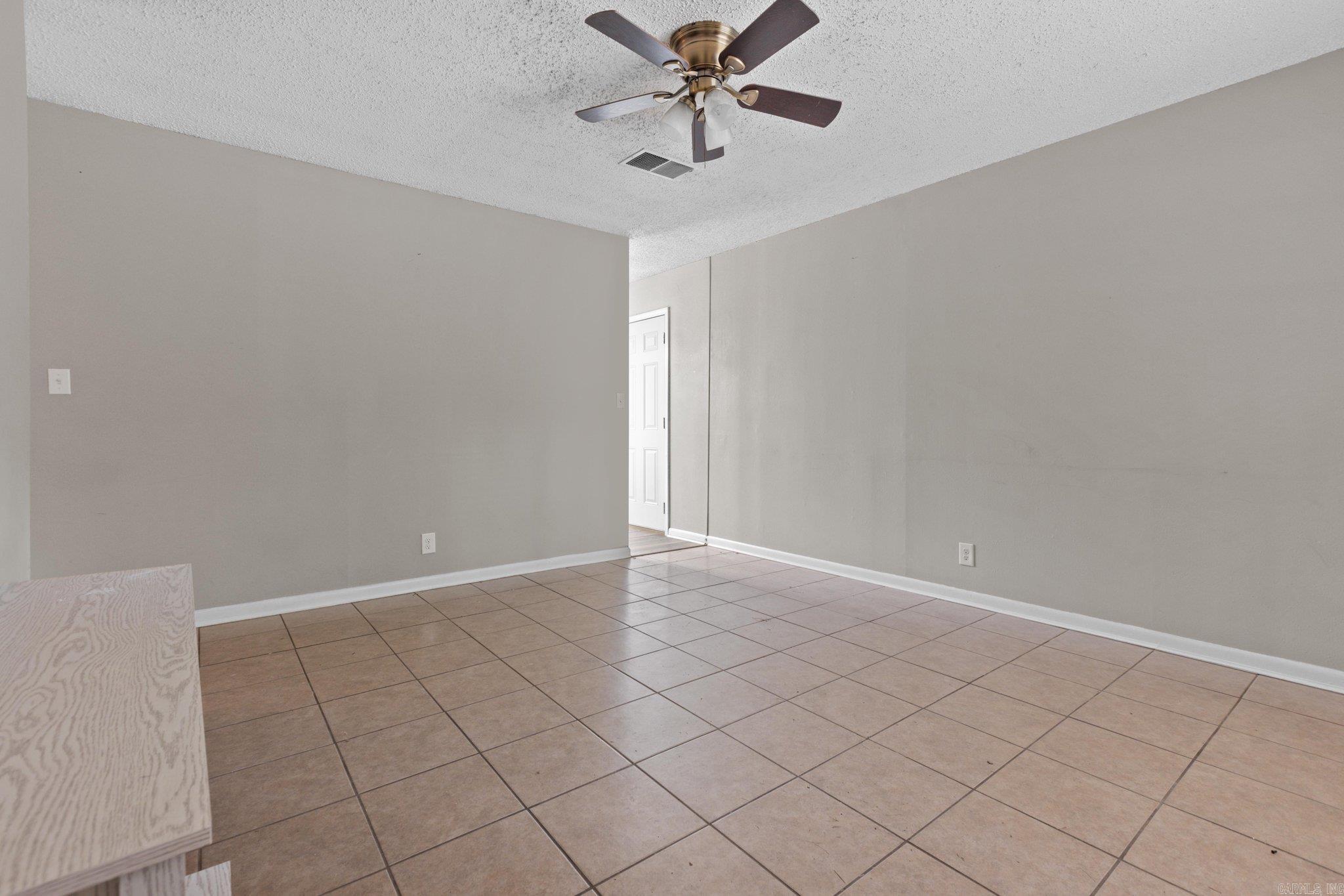 204 Whitefield Drive  White Hall, AR