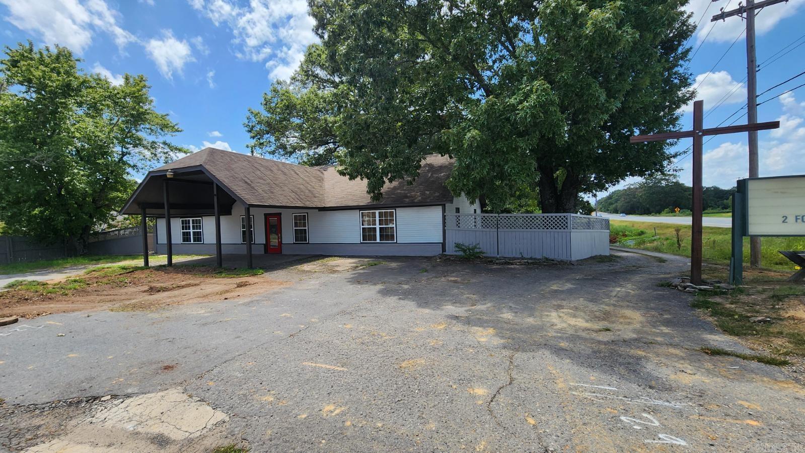 6  FOXMOOR  Conway, AR