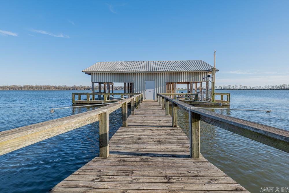 277  lake hall  Lake Village, AR