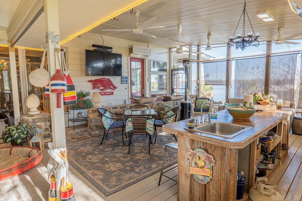 277  lake hall  Lake Village, AR