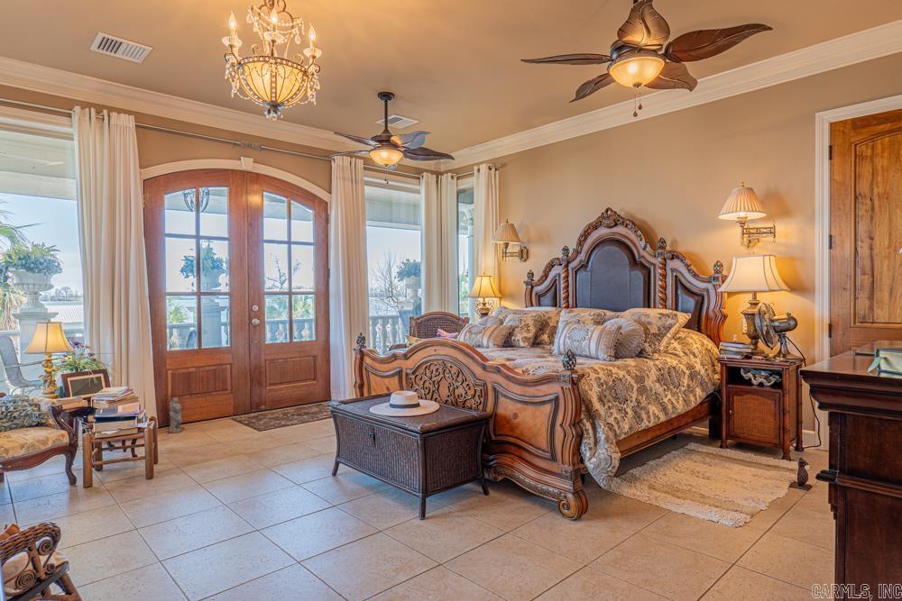 277  lake hall  Lake Village, AR