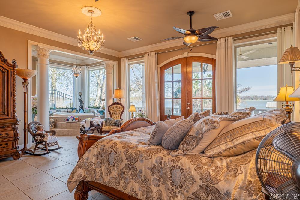 277  lake hall  Lake Village, AR