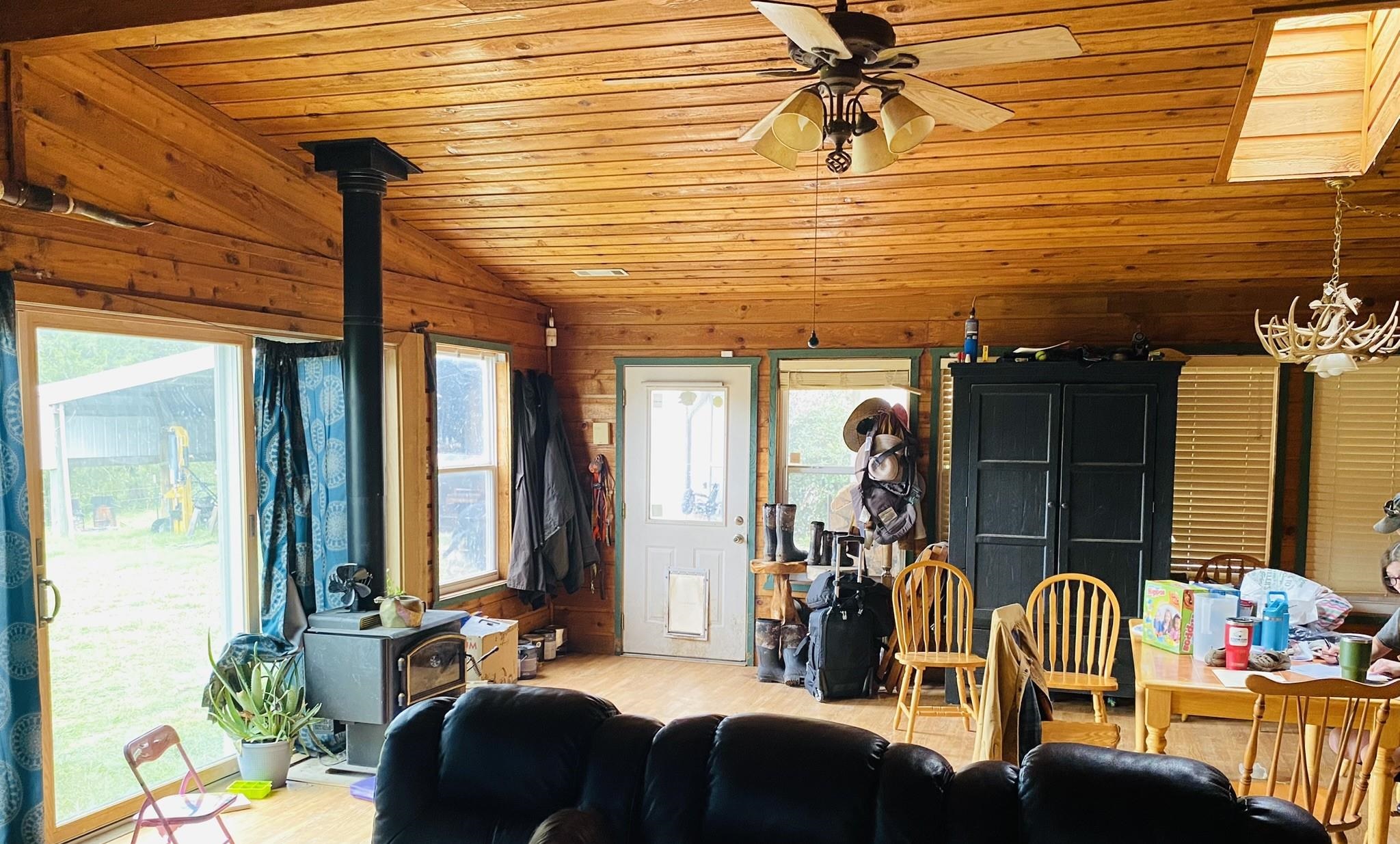 5622  AR 223 Highway  Pineville, AR