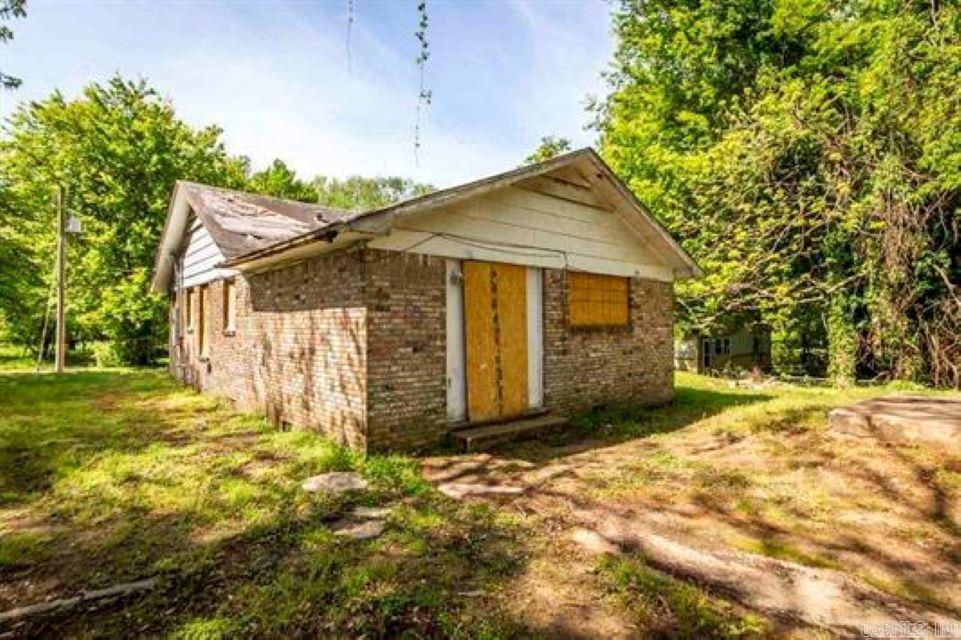 1209  7th  North Little Rock, AR