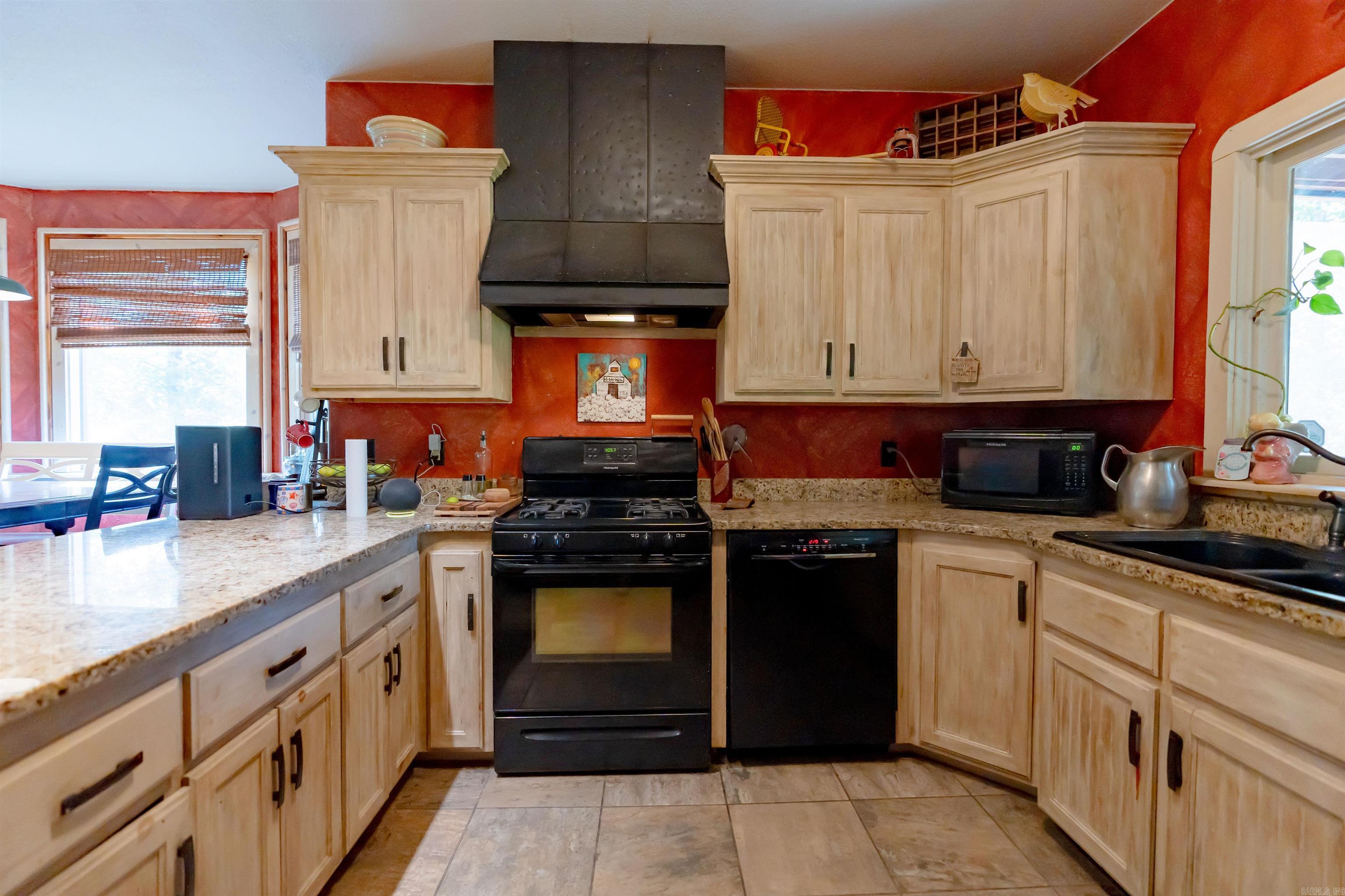 6  Aviation Way  Heber Springs, AR
