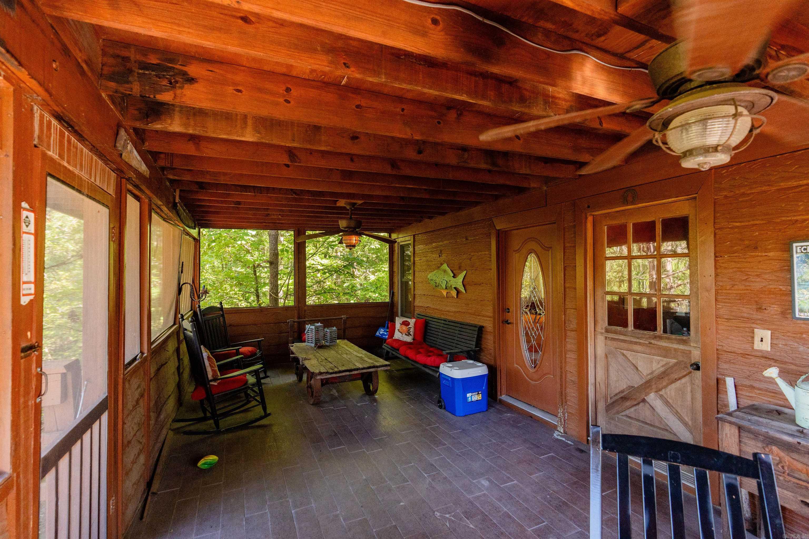 6  Aviation Way  Heber Springs, AR