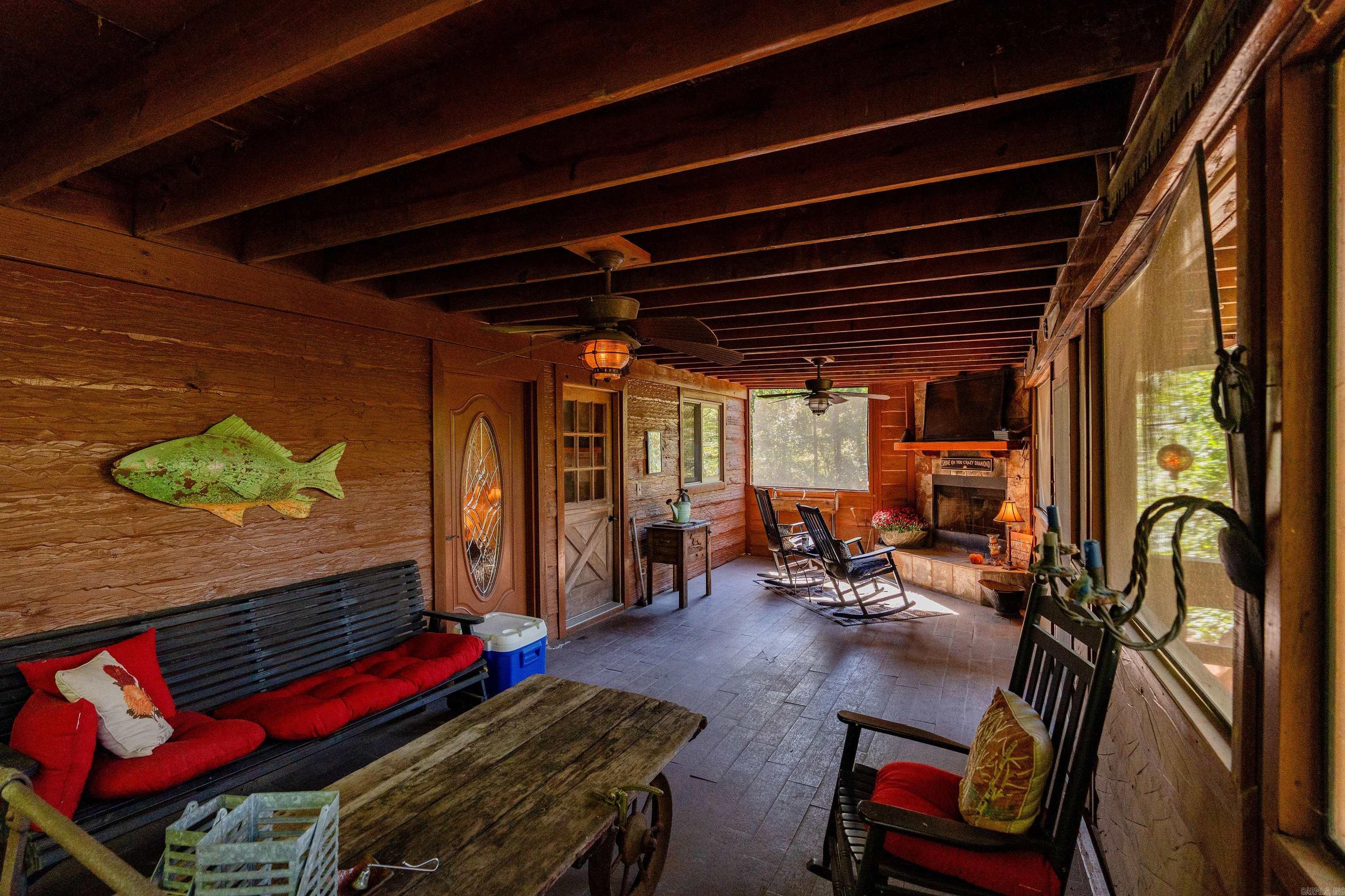 6  Aviation Way  Heber Springs, AR