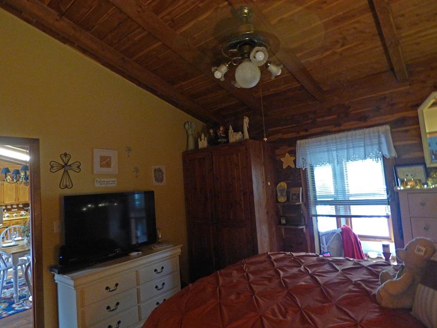 246 E Lakeshore  Cherokee Village, AR