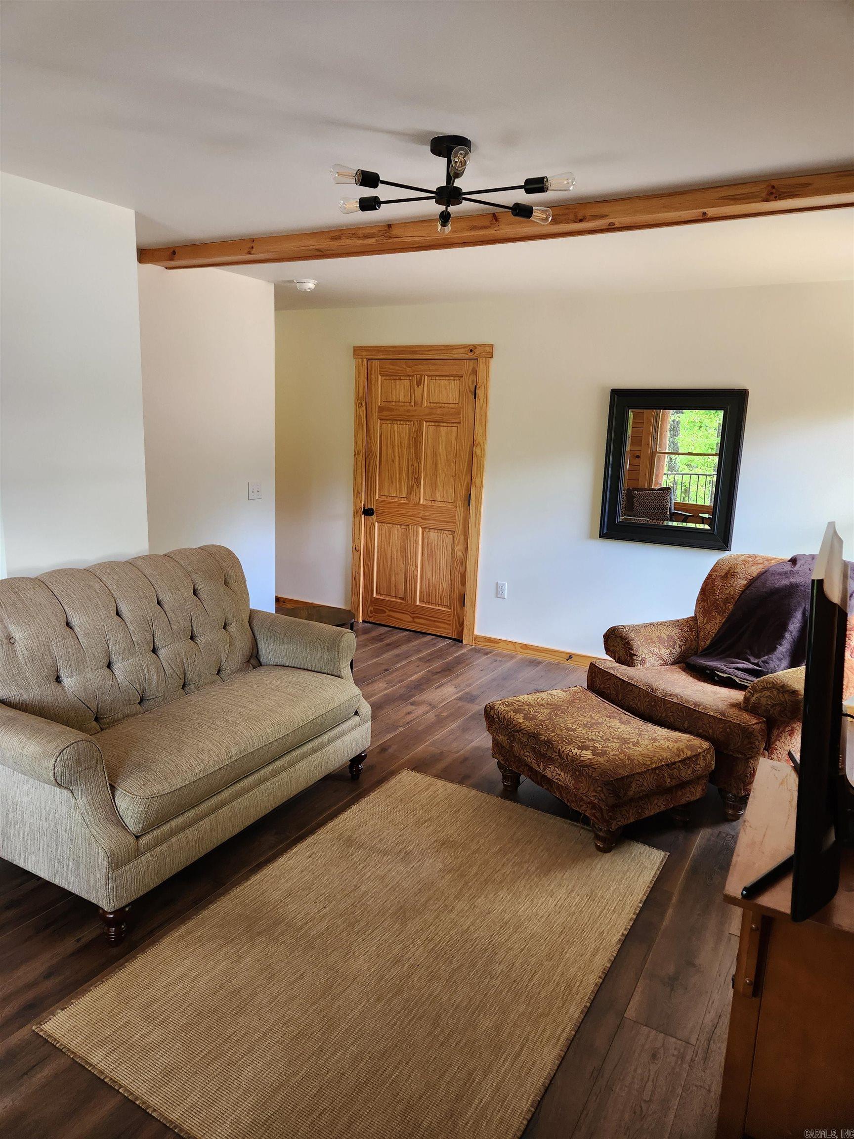 5354 End Line Road Marshall, AR 72650