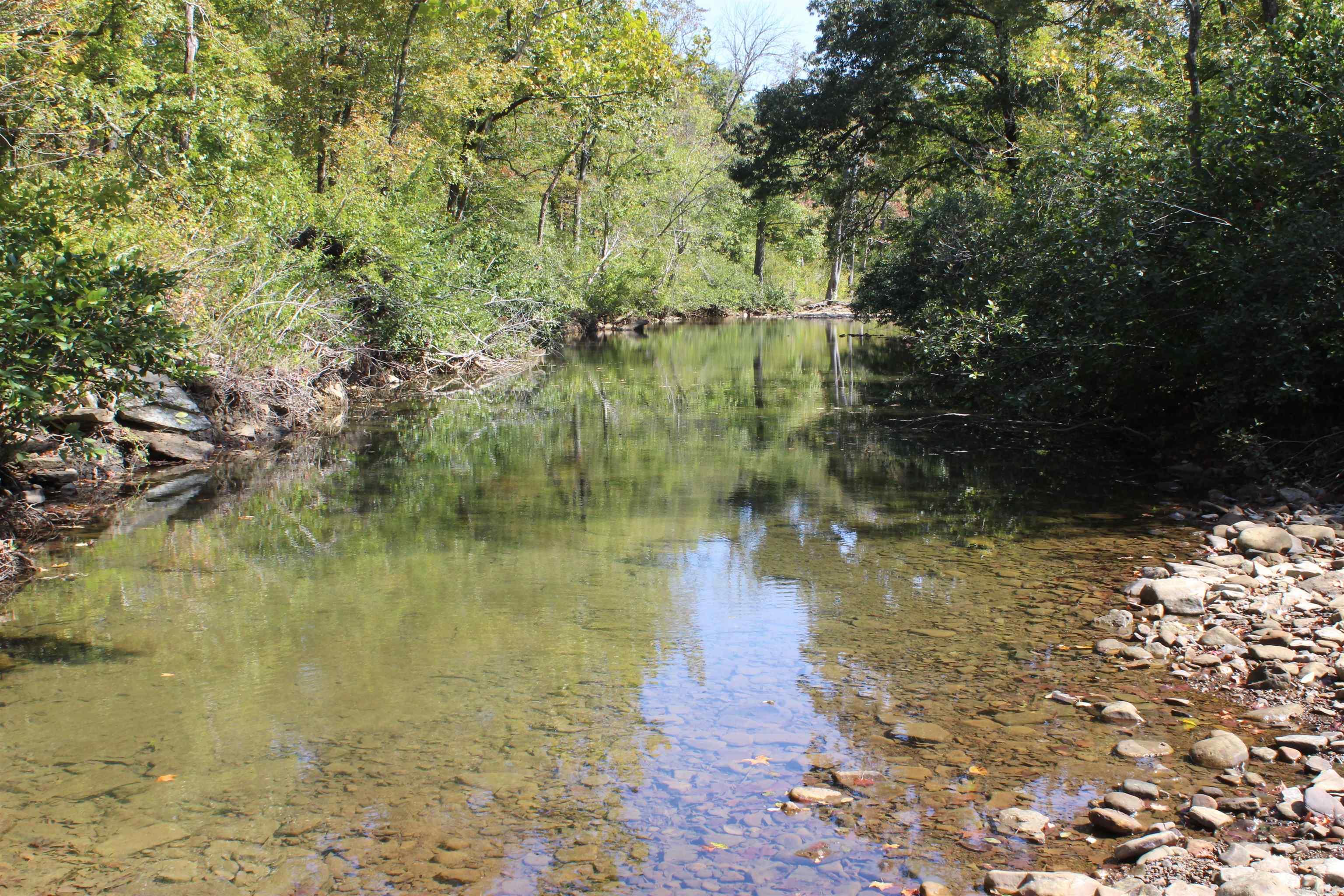 5354 End Line Road Marshall, AR 72650