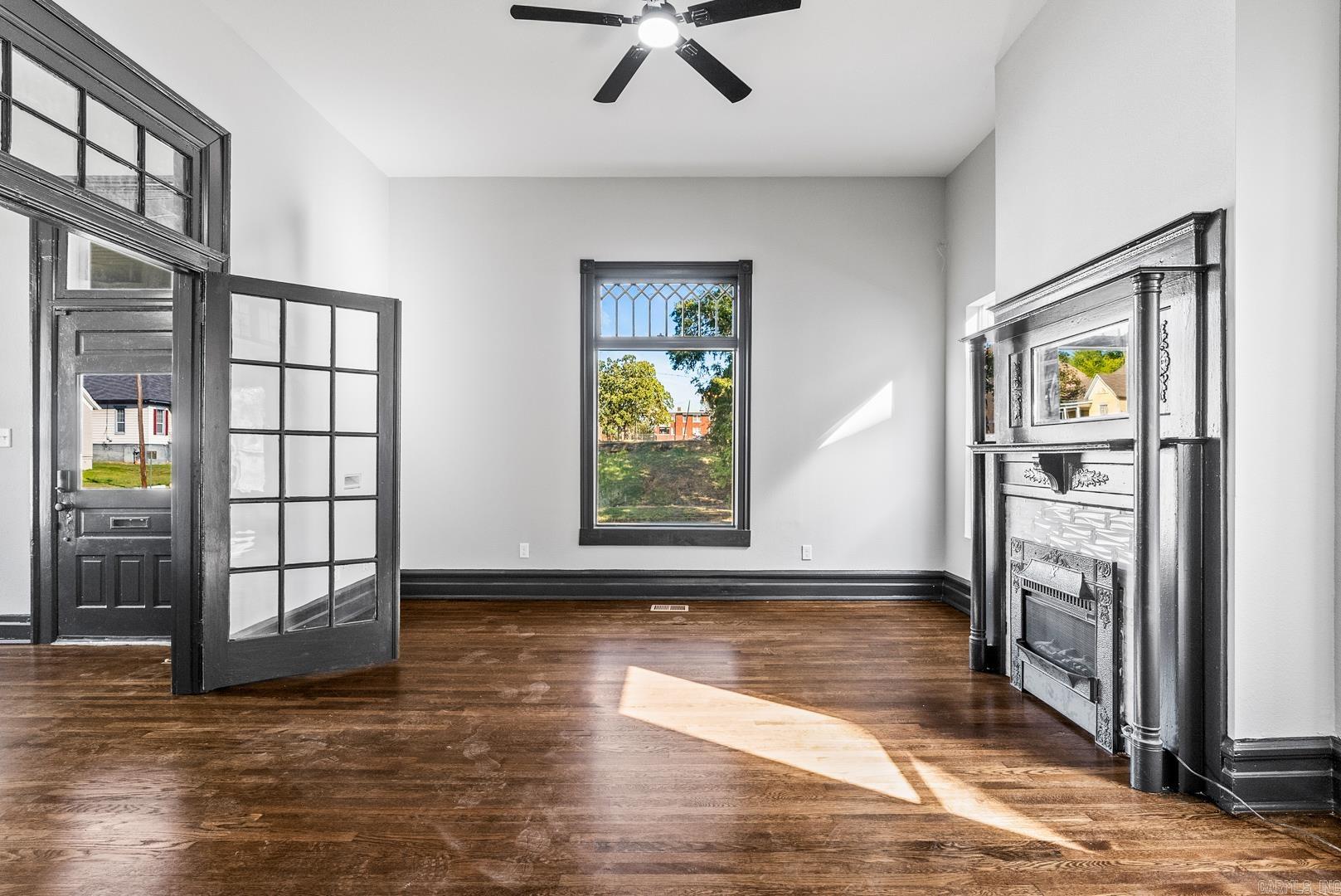 923 W Charles Bussey  Little Rock, AR
