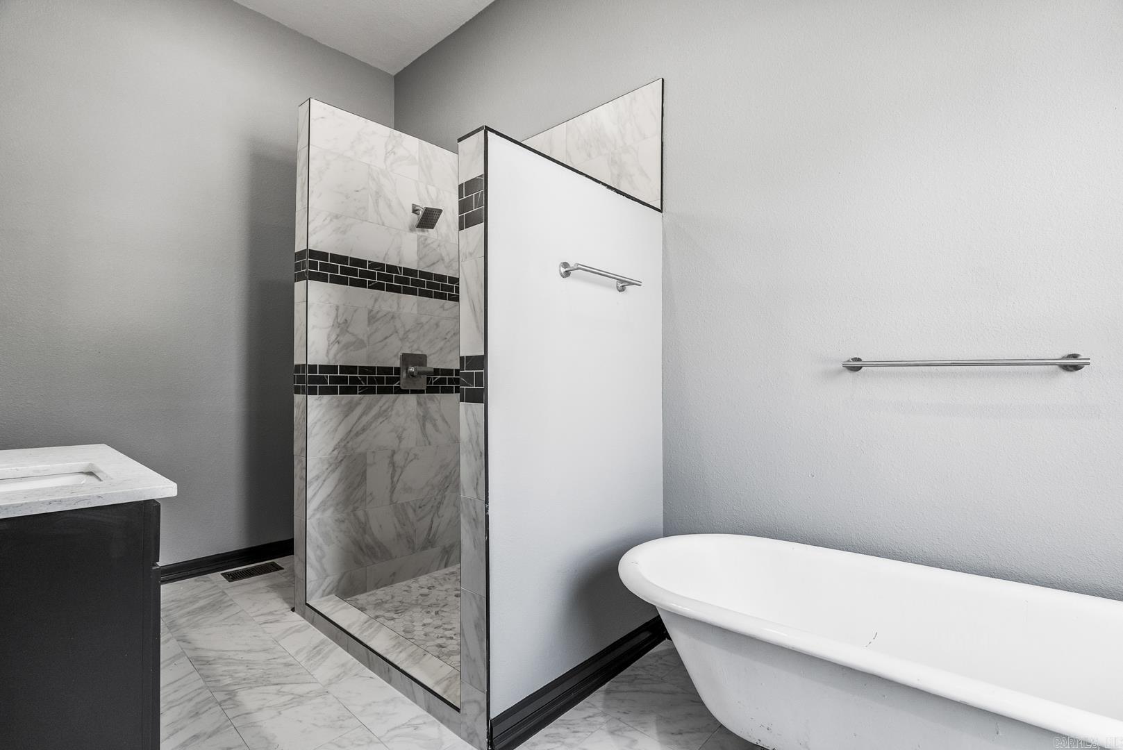 923 W Charles Bussey  Little Rock, AR