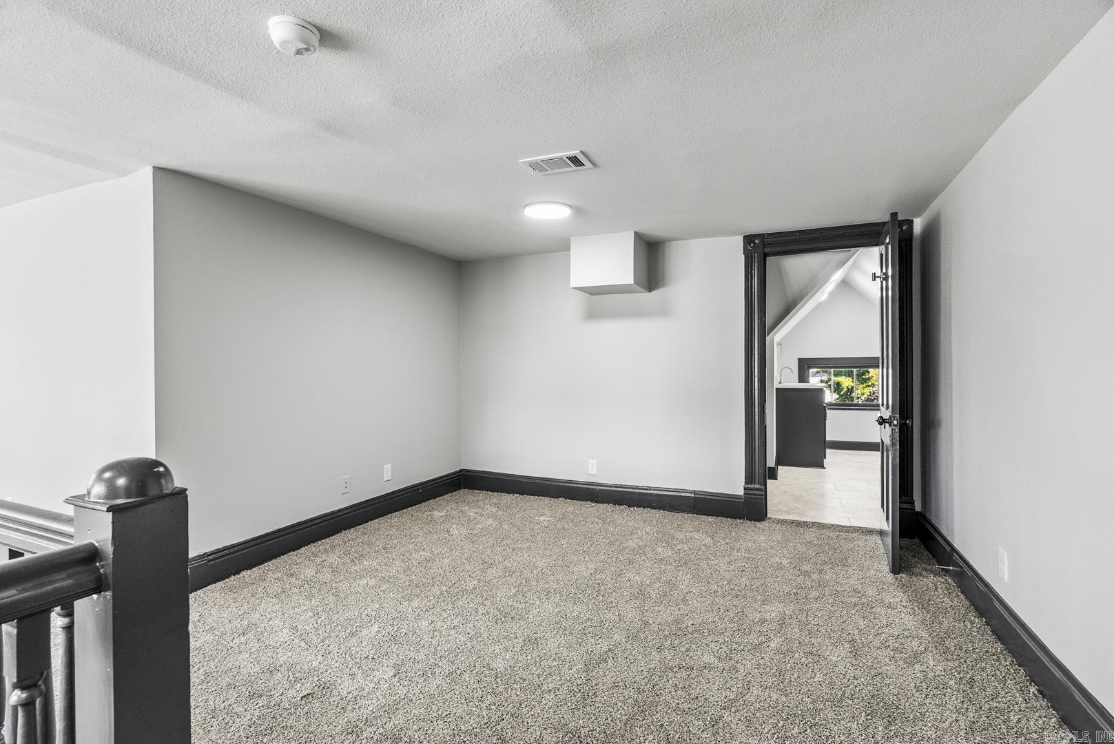 923 W Charles Bussey  Little Rock, AR