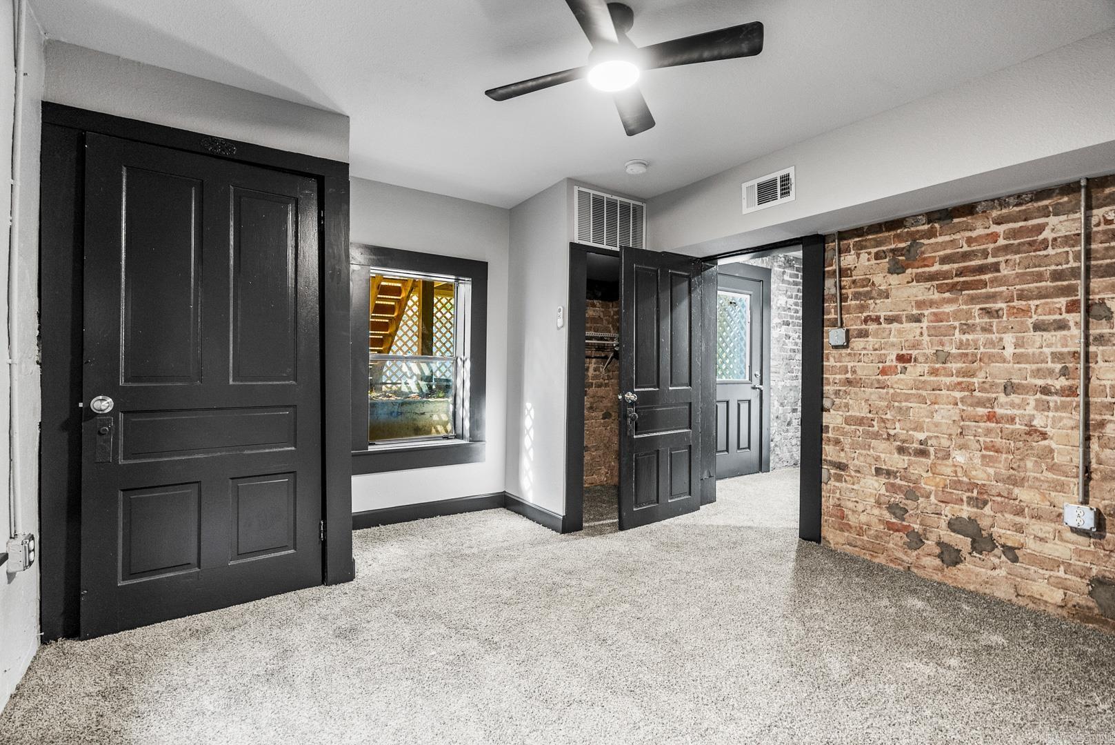 923 W Charles Bussey  Little Rock, AR