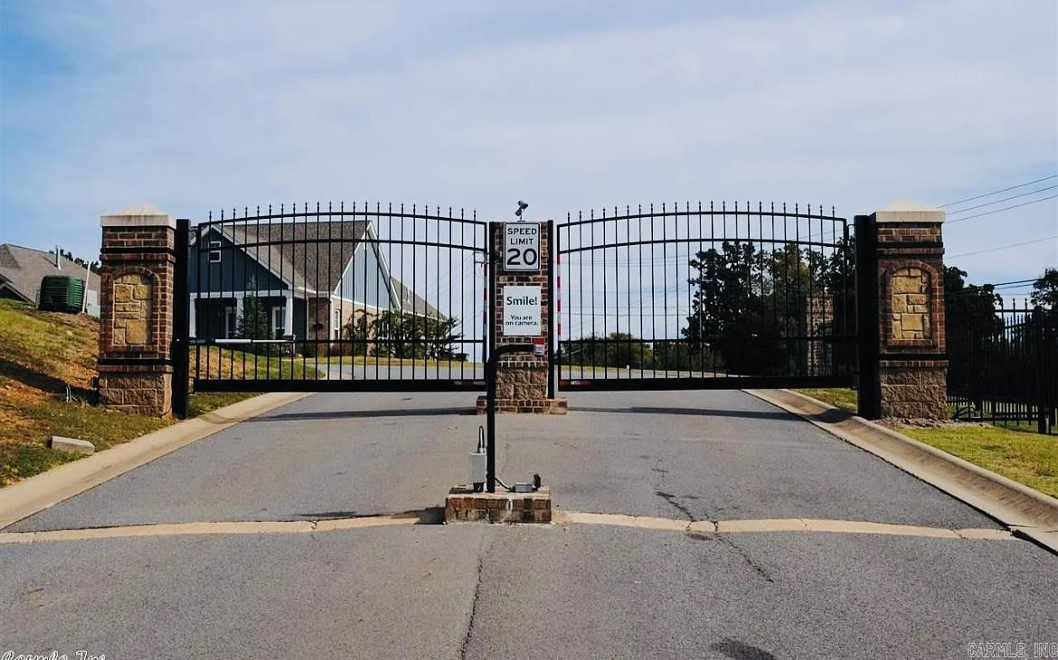 1045  Edinburgh Drive  Conway, AR