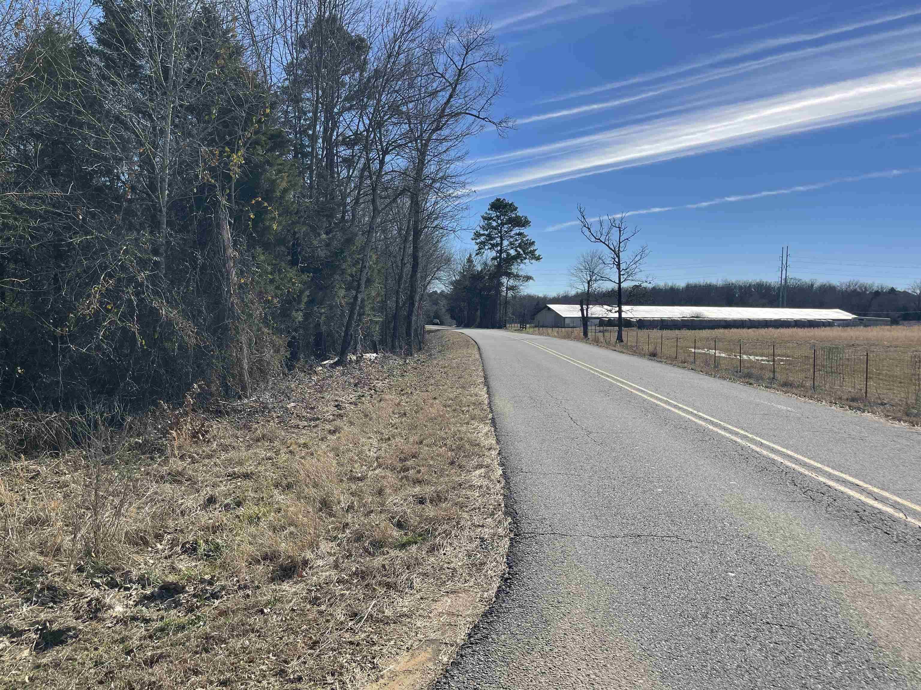 75 Fox Chase Rd. Greers Ferry, AR 72067