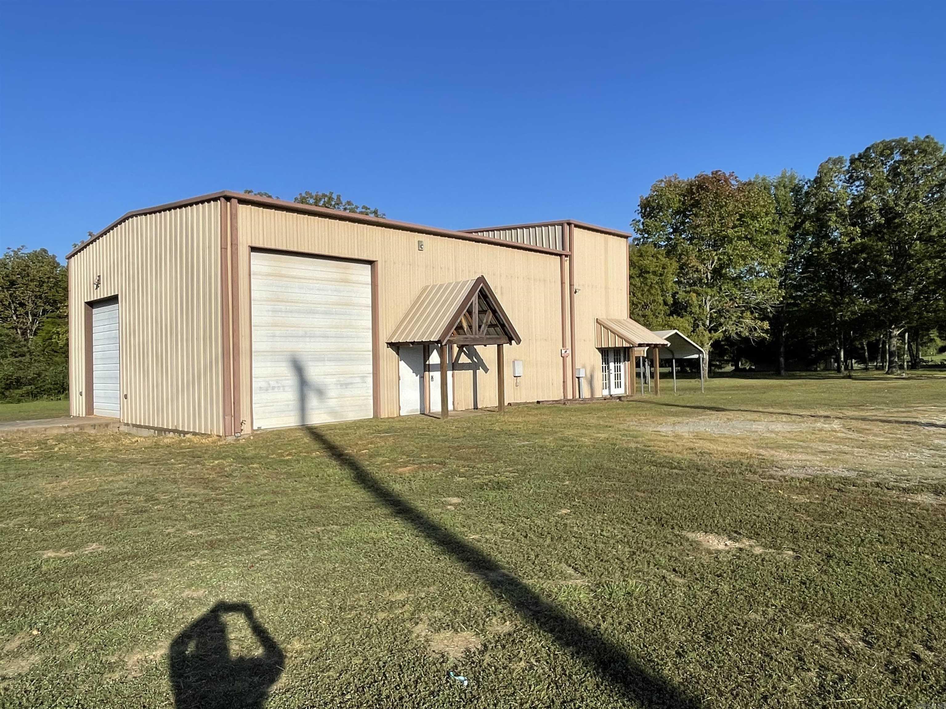 74 Lake Ice Road Higden, AR 72067