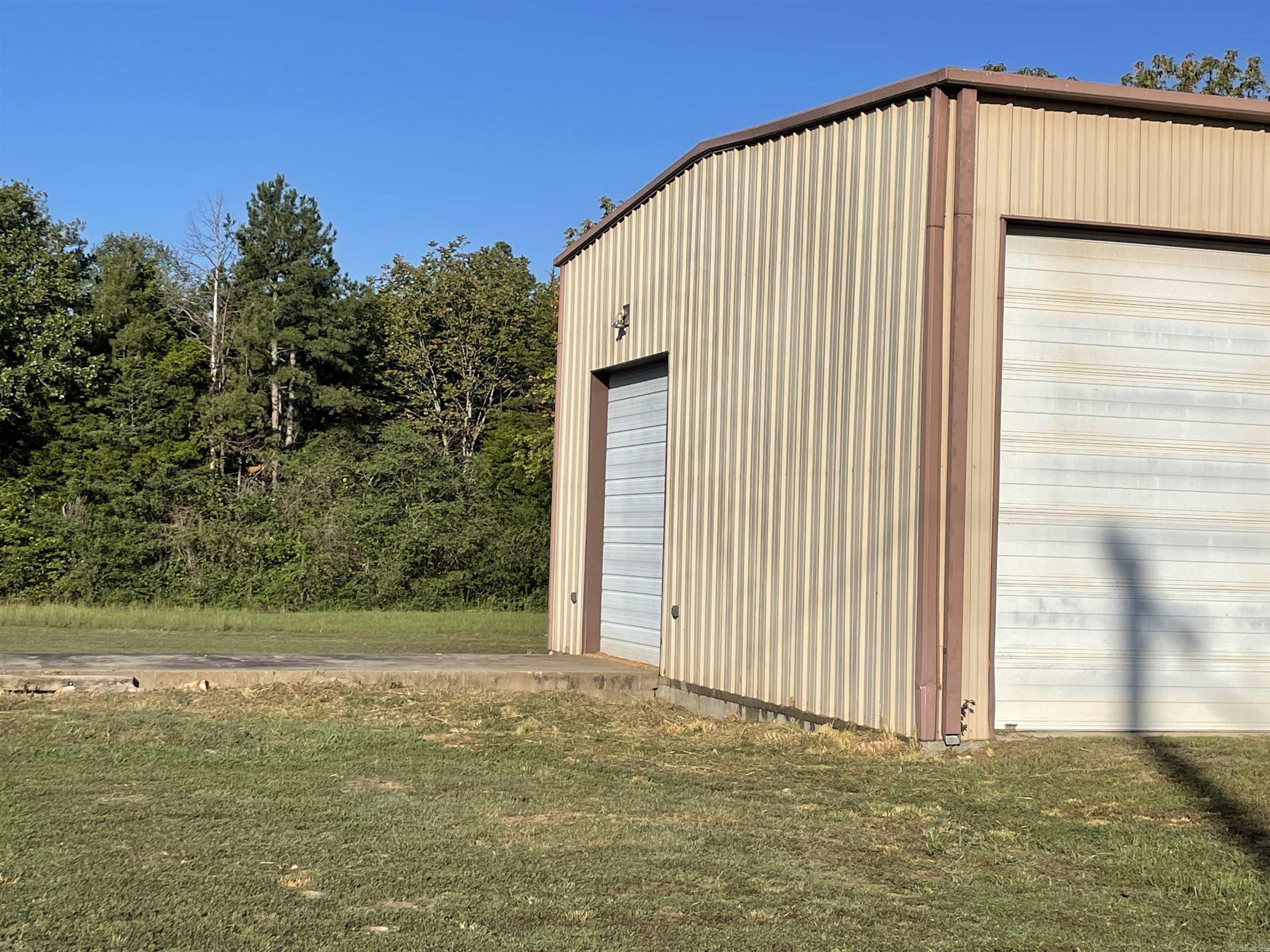 74 Lake Ice Road Higden, AR 72067